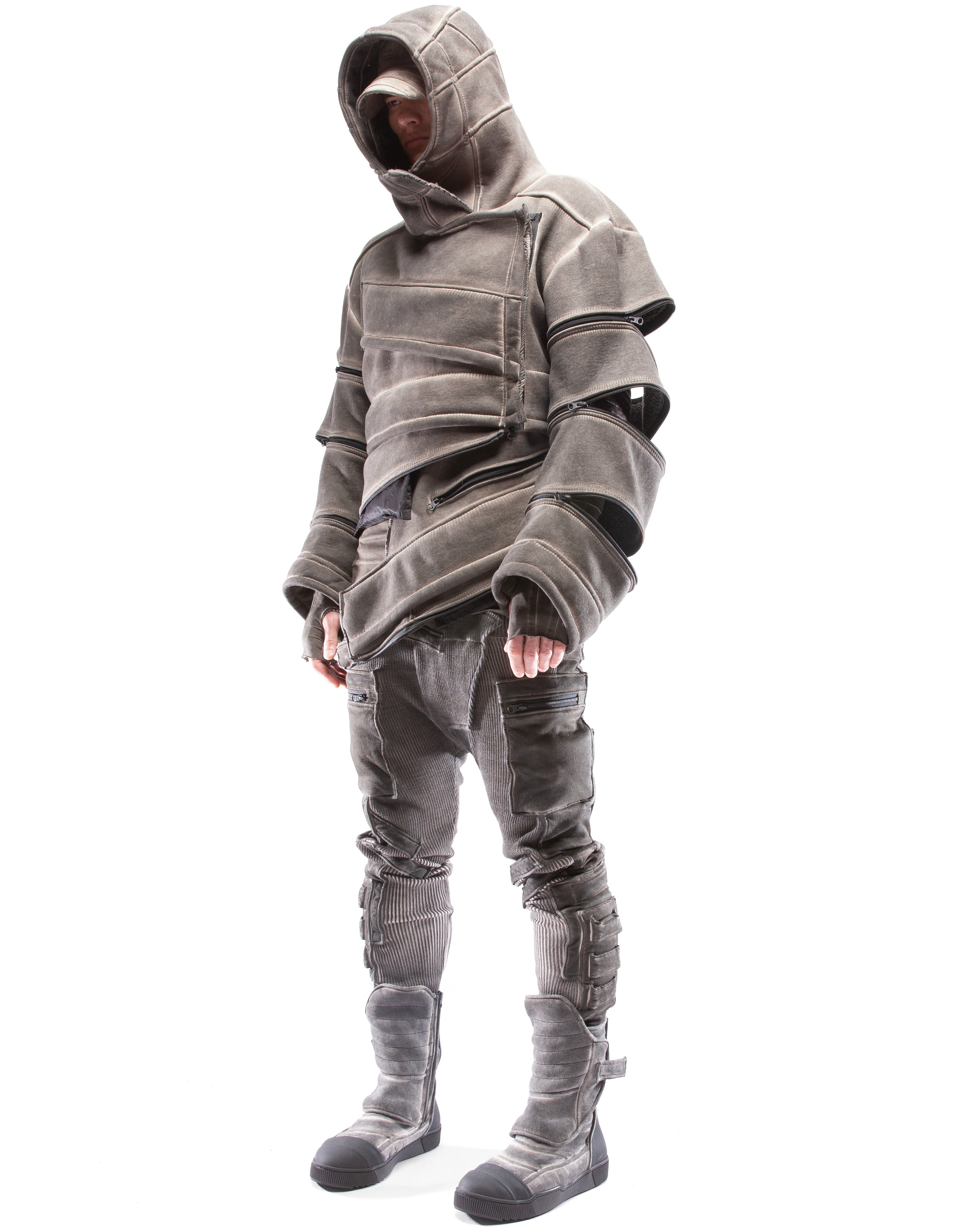 OVERCOAT ZAZEN М