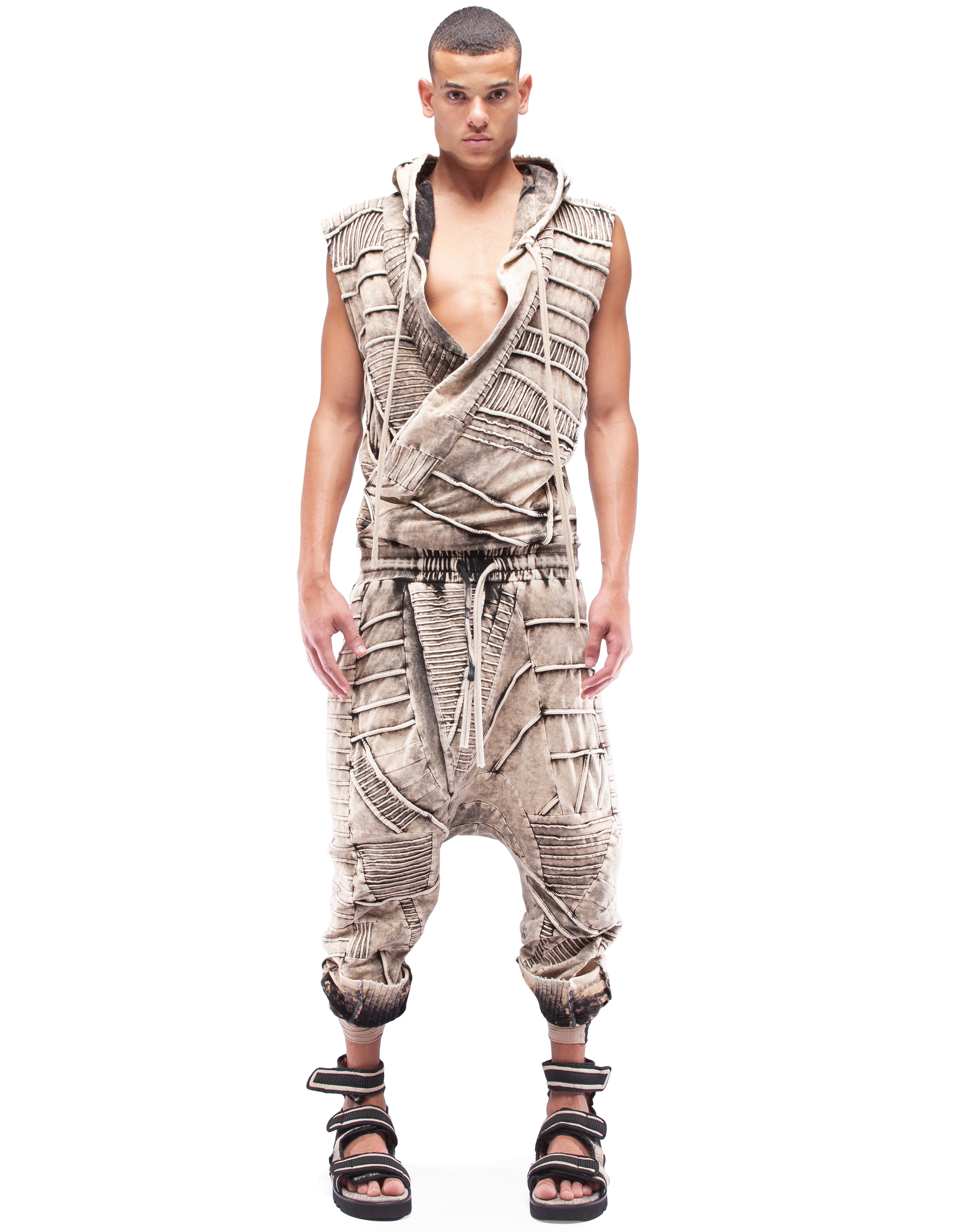 OVERALL BECOME M