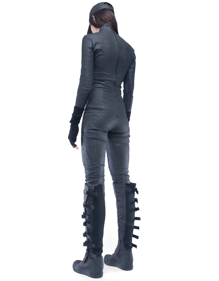 OVERALL BEYOND GRID W