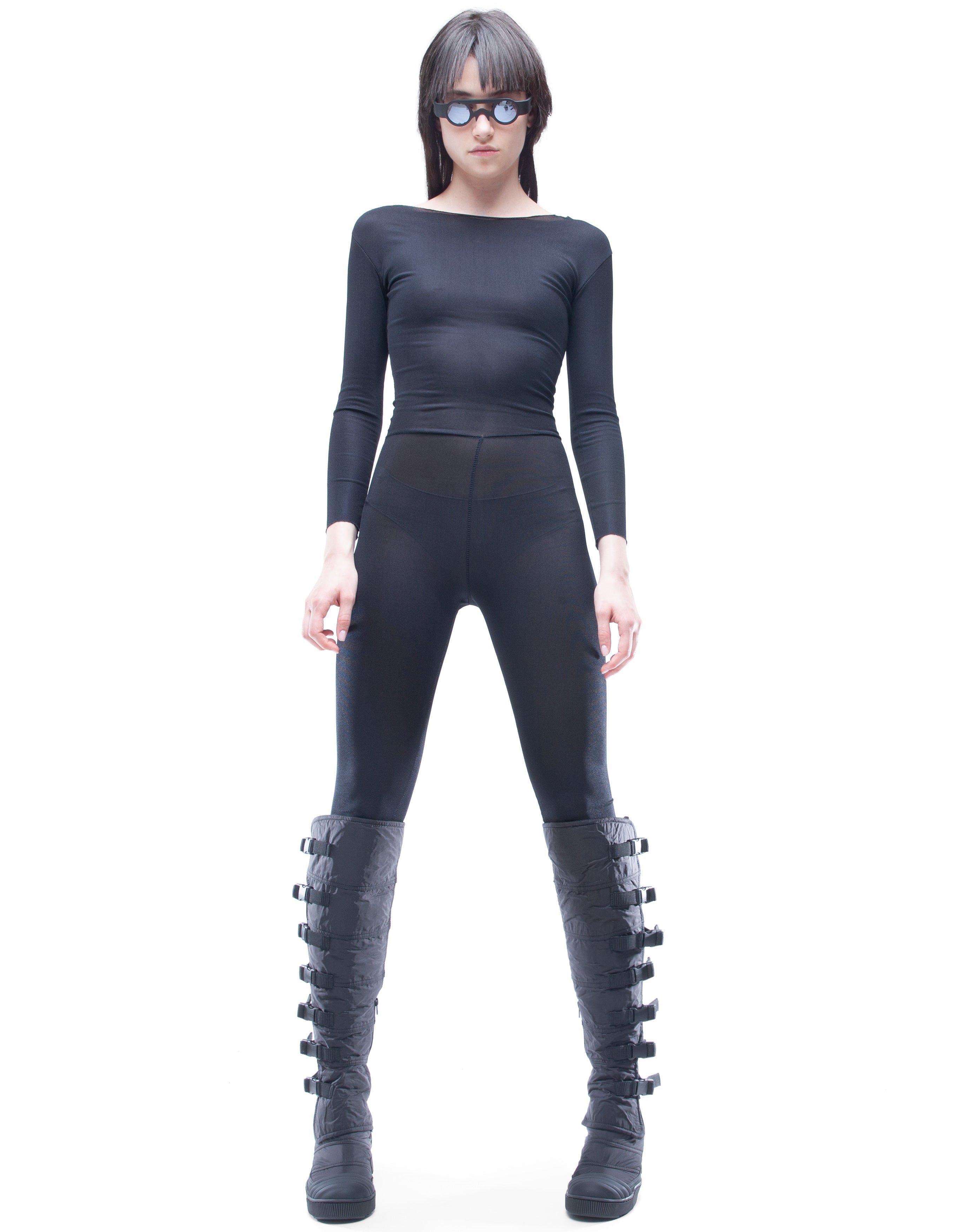 OVERALL BLACK FORM