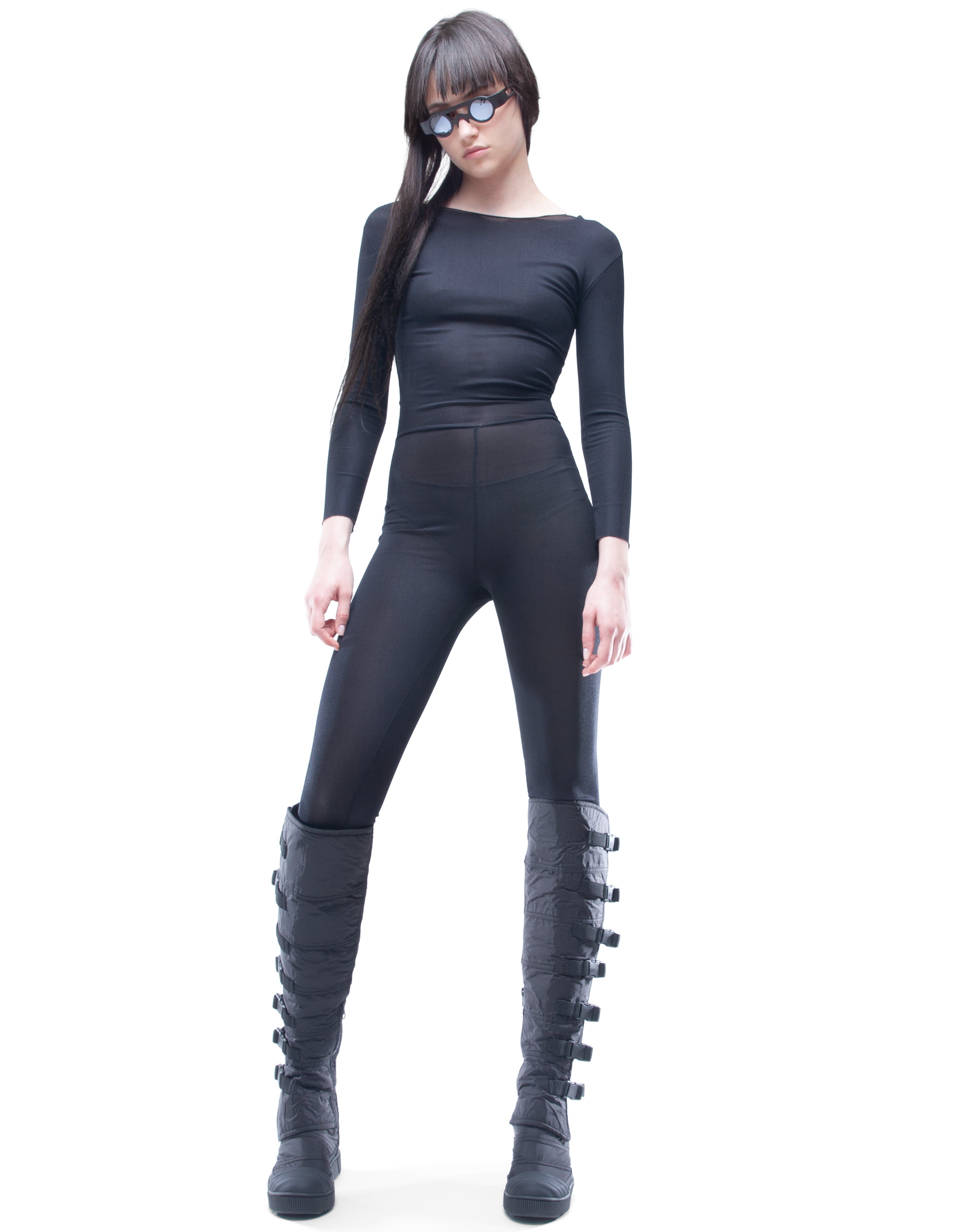 OVERALL BLACK FORM