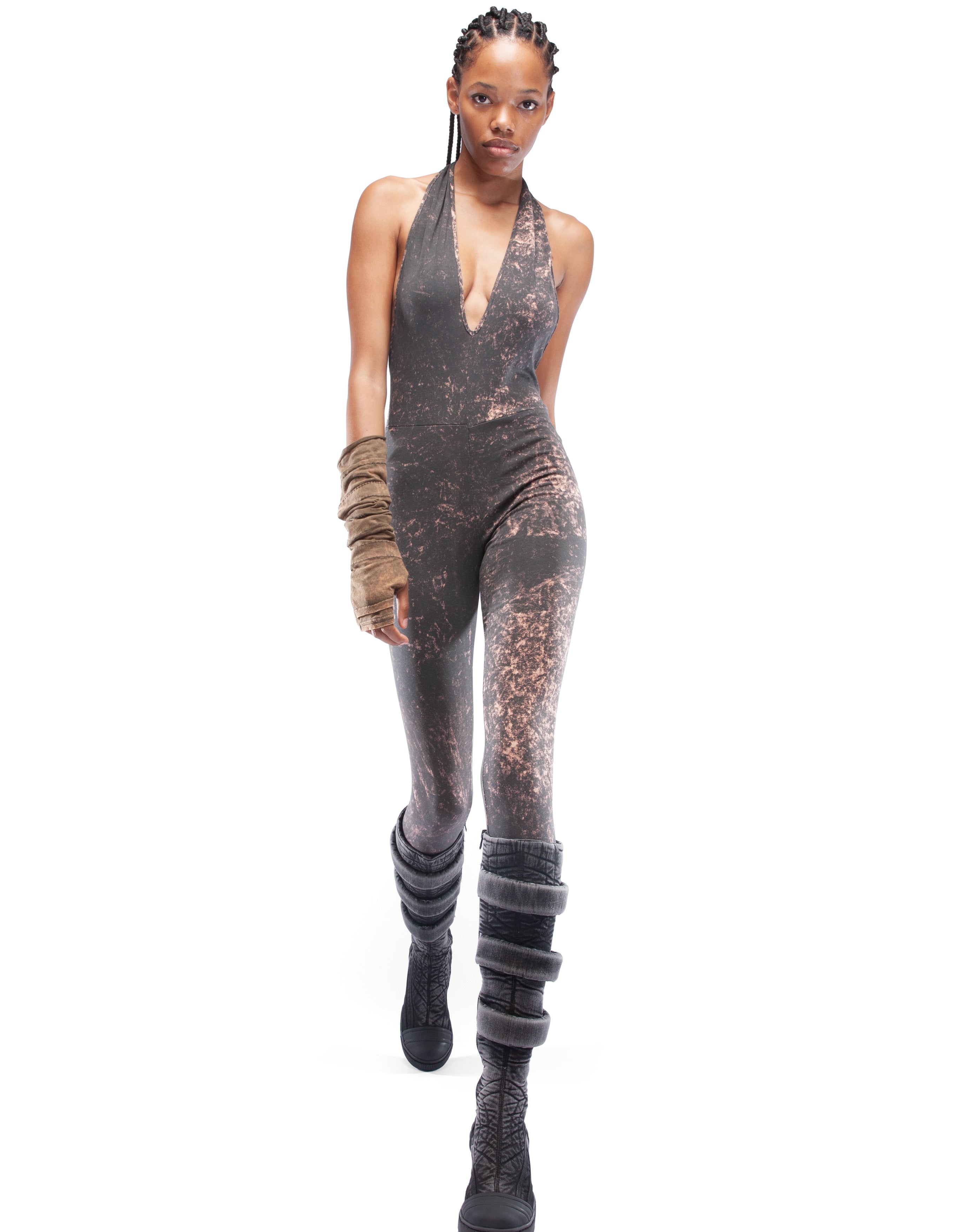 OVERALL V SPACE