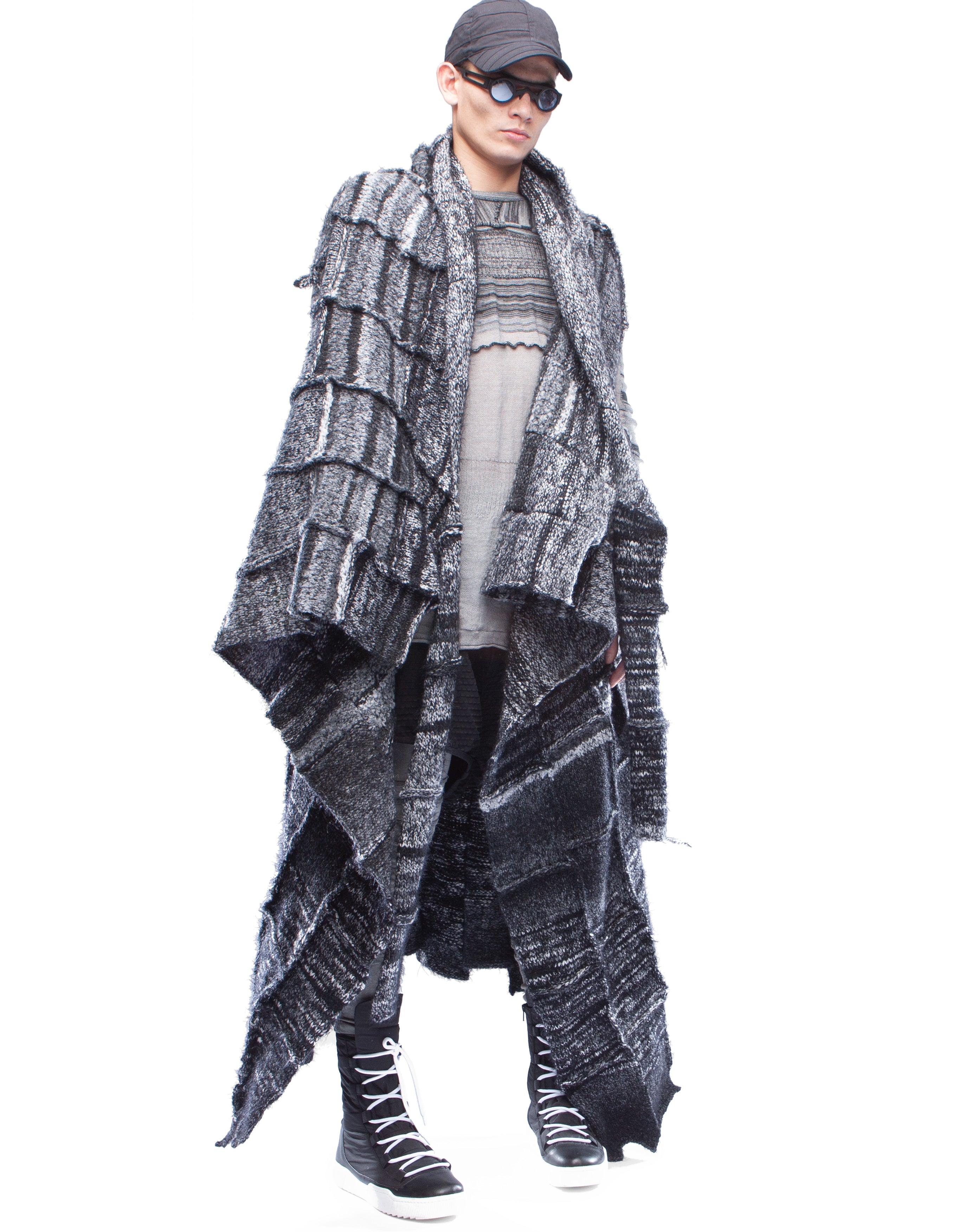 ROBE AWARE