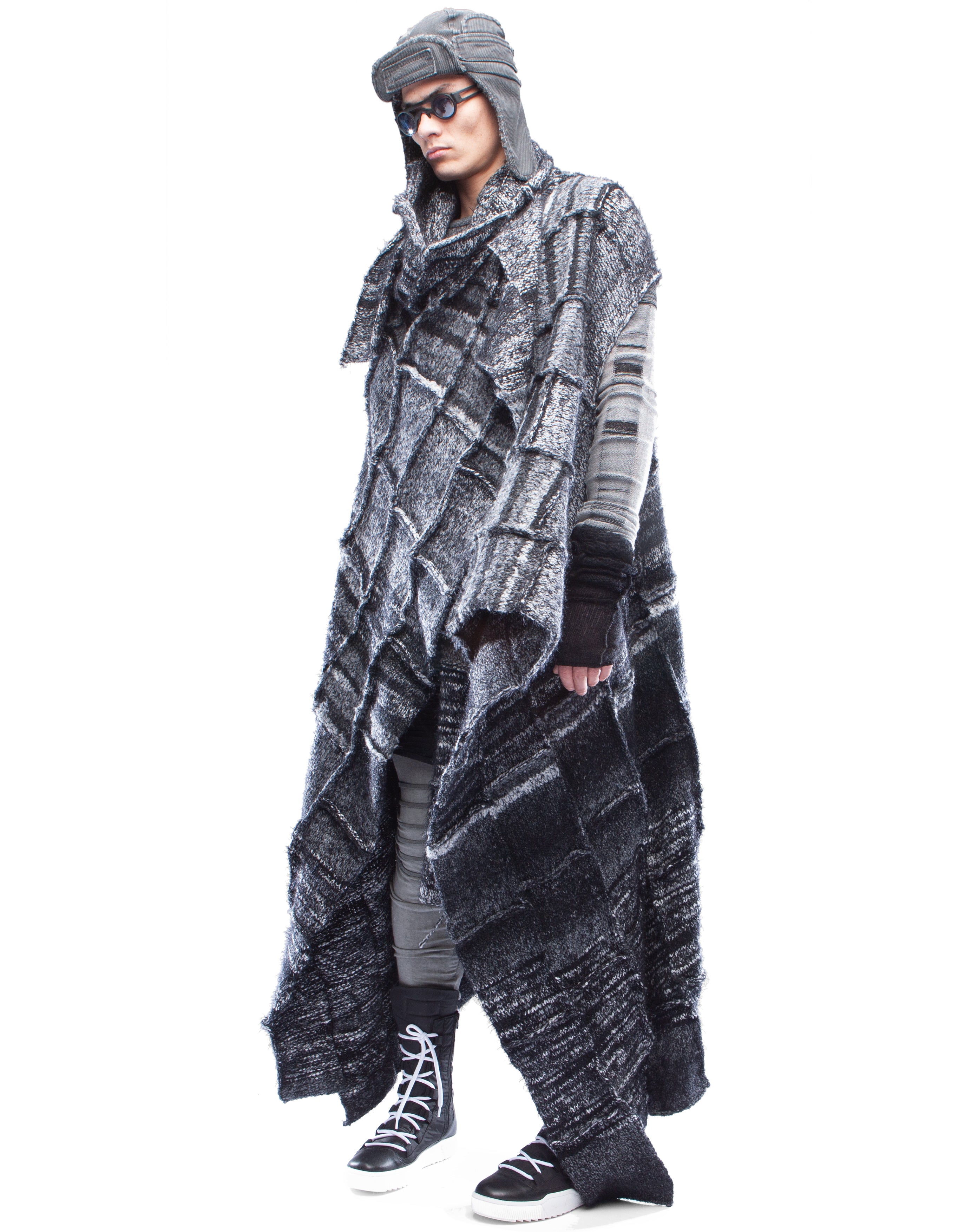 ROBE AWARE