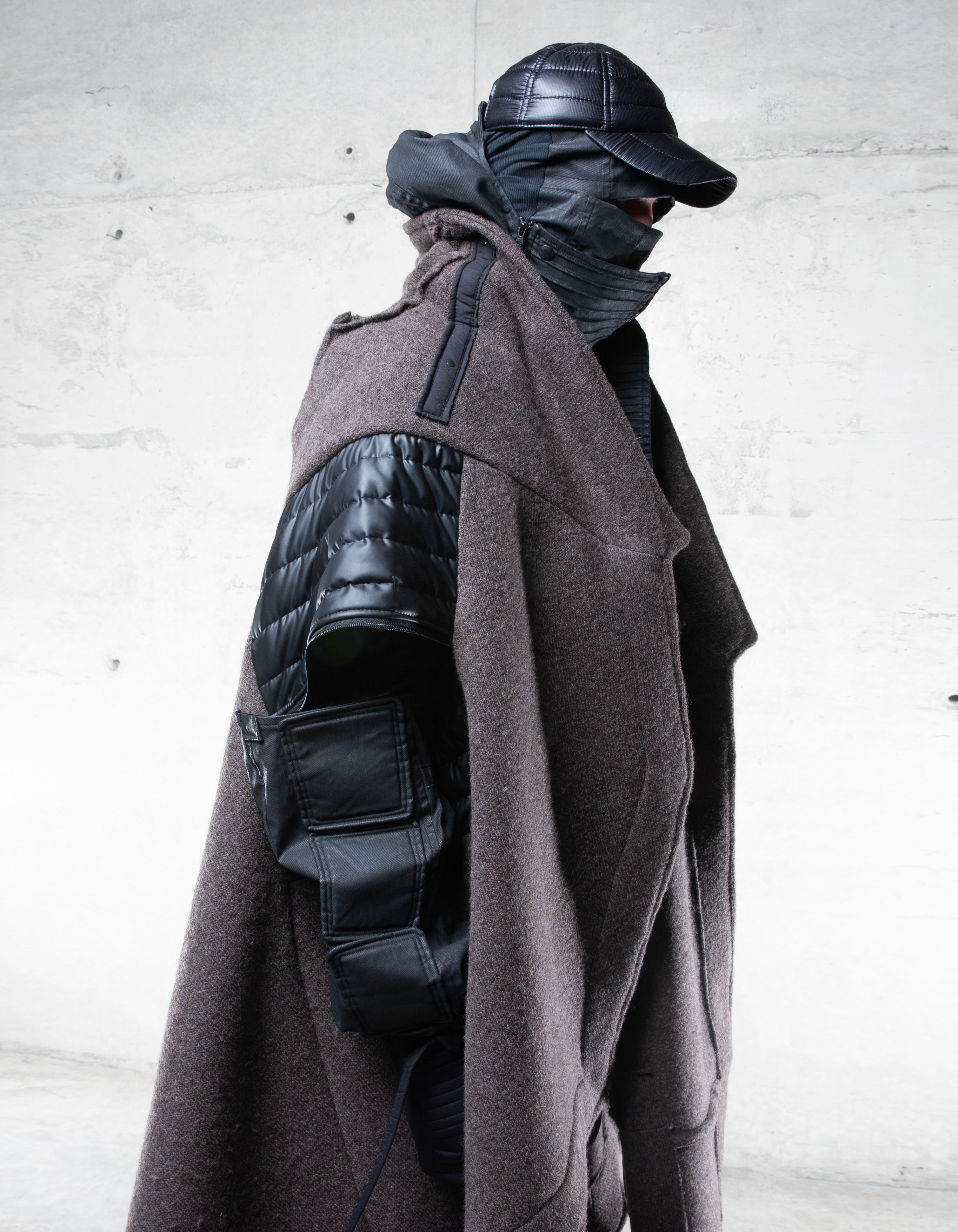ROBE DIGITAL HERMIT