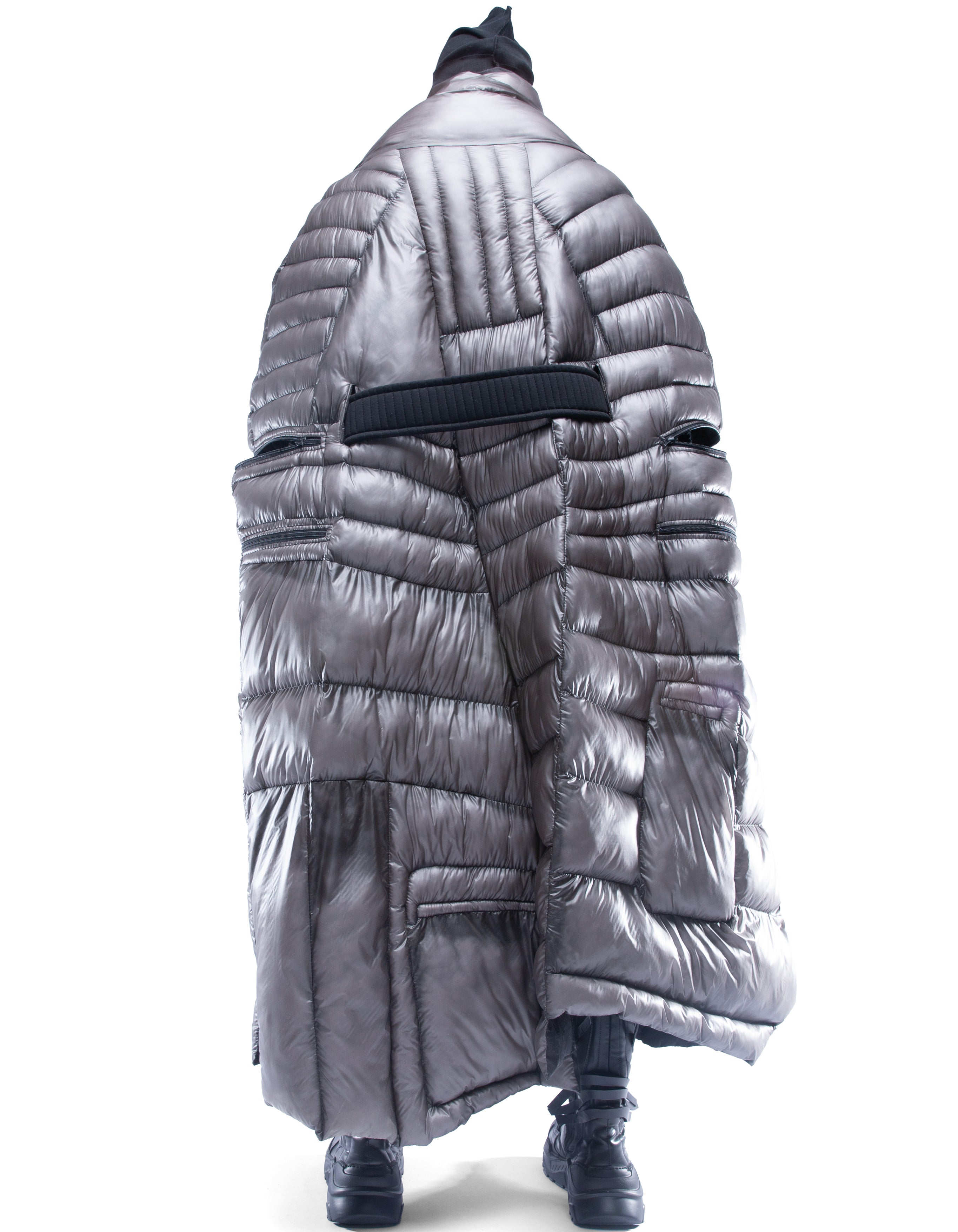 ROBE SPACE NOMAD