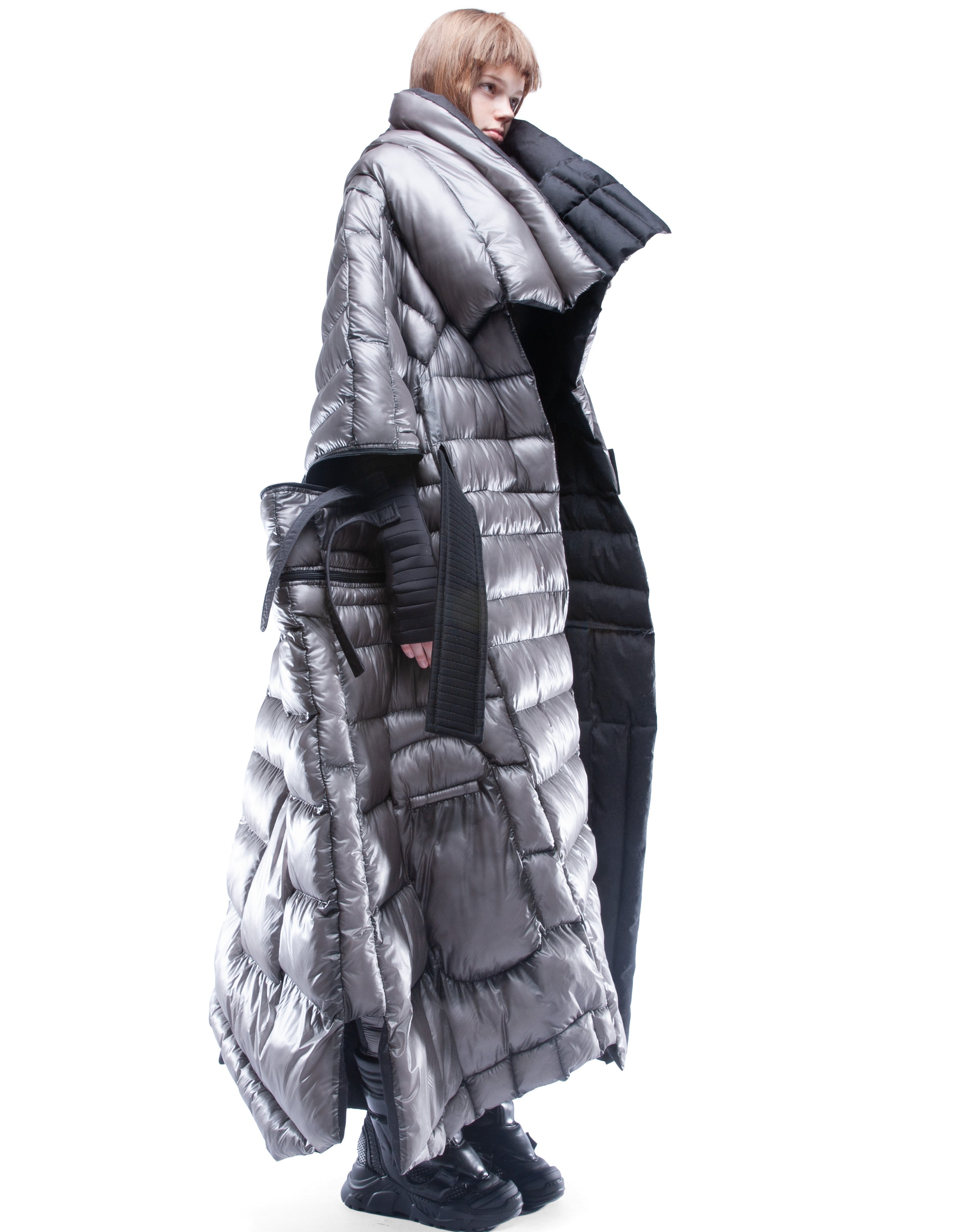 ROBE SPACE NOMAD