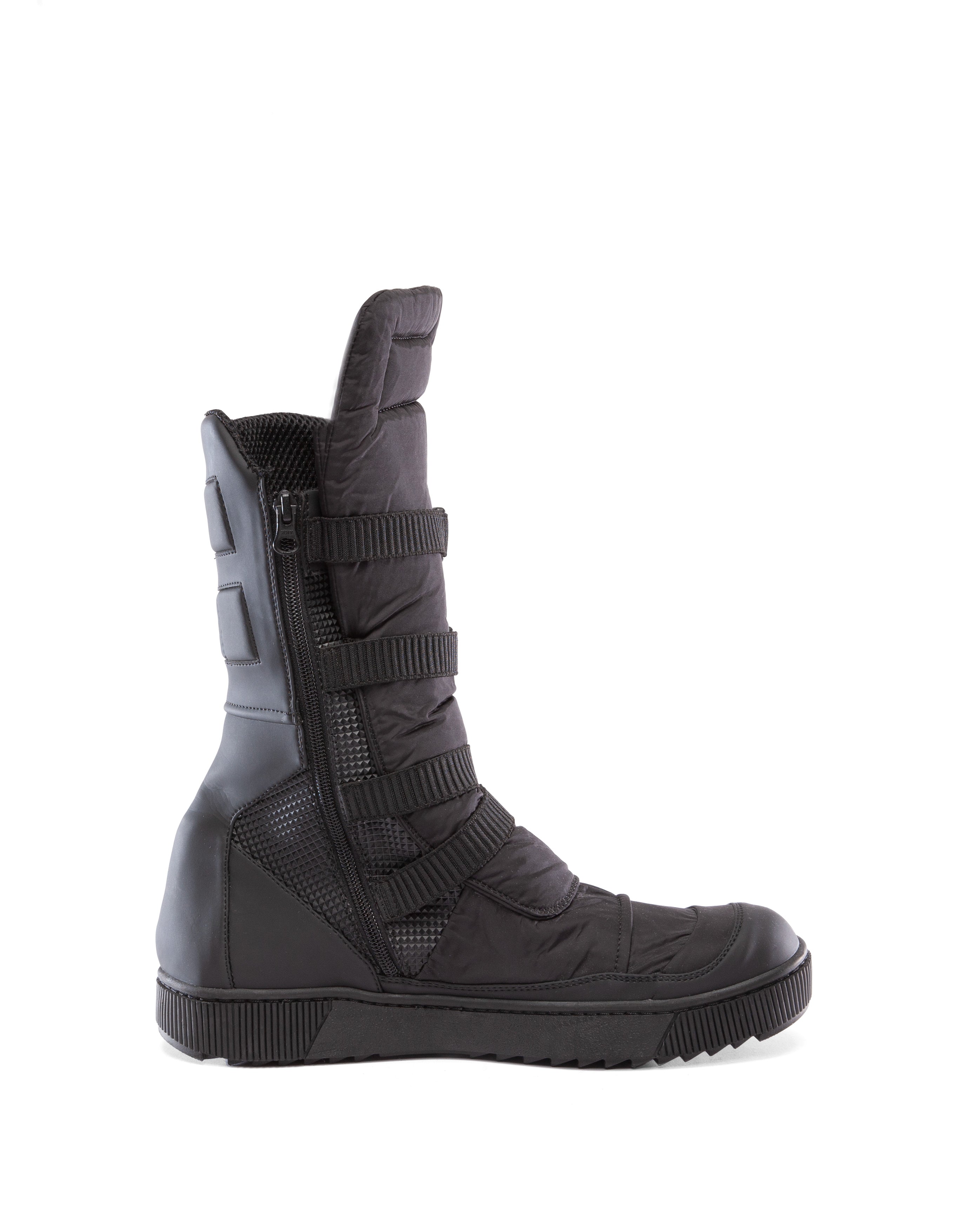 ROBOTOPS BLACK M