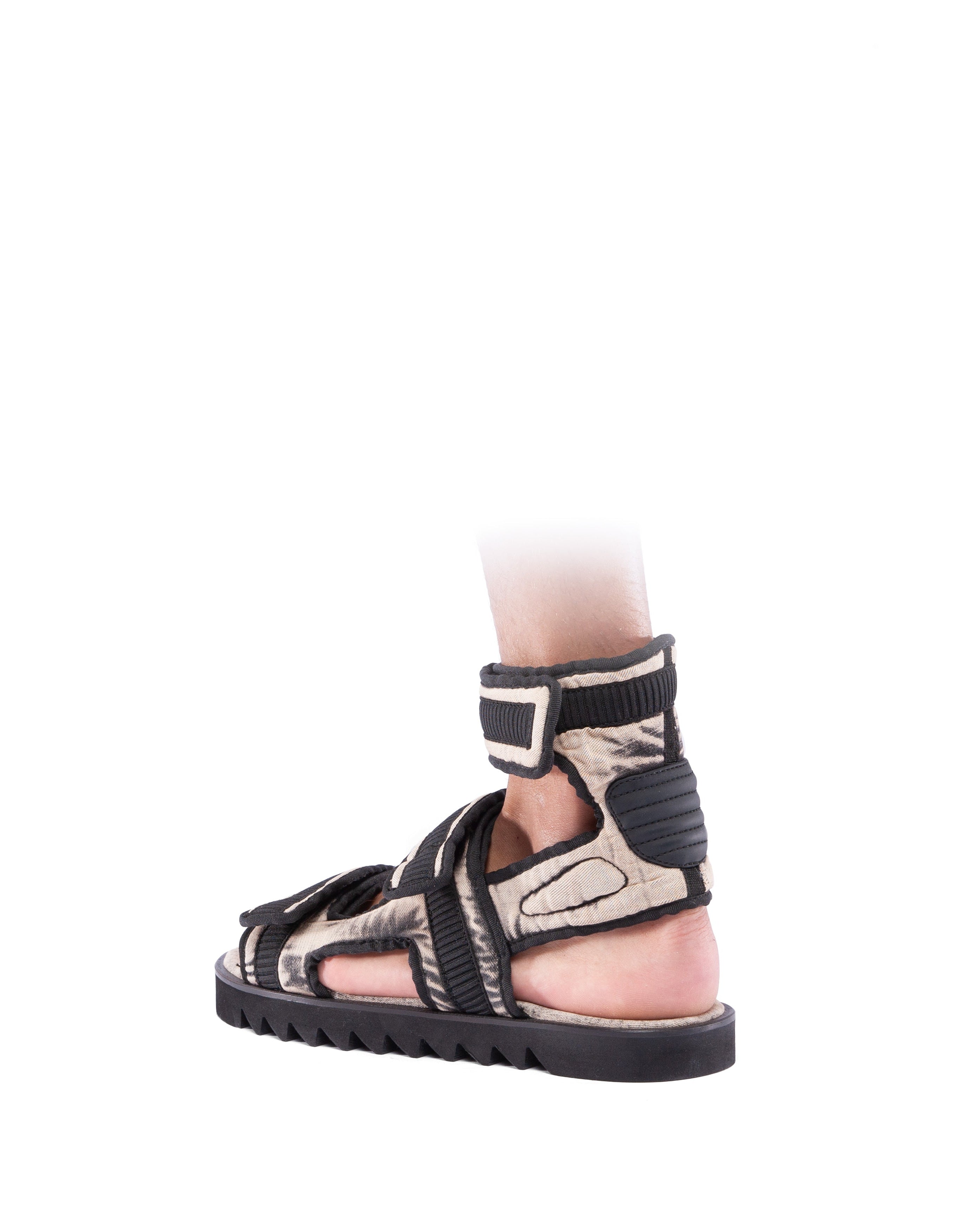 SANDALS DIMENSION M