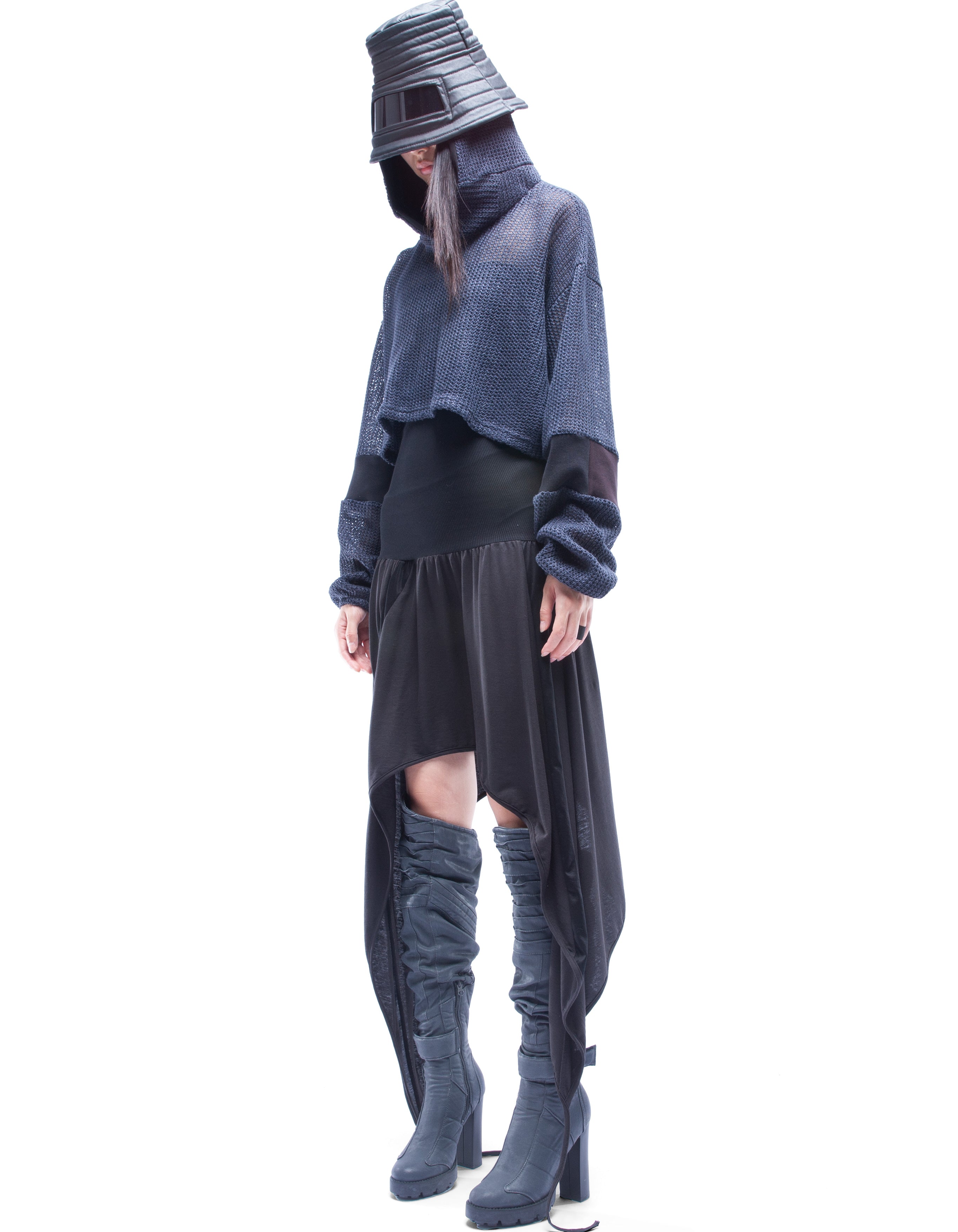 SHORT HOODY WEAVE LEAP W