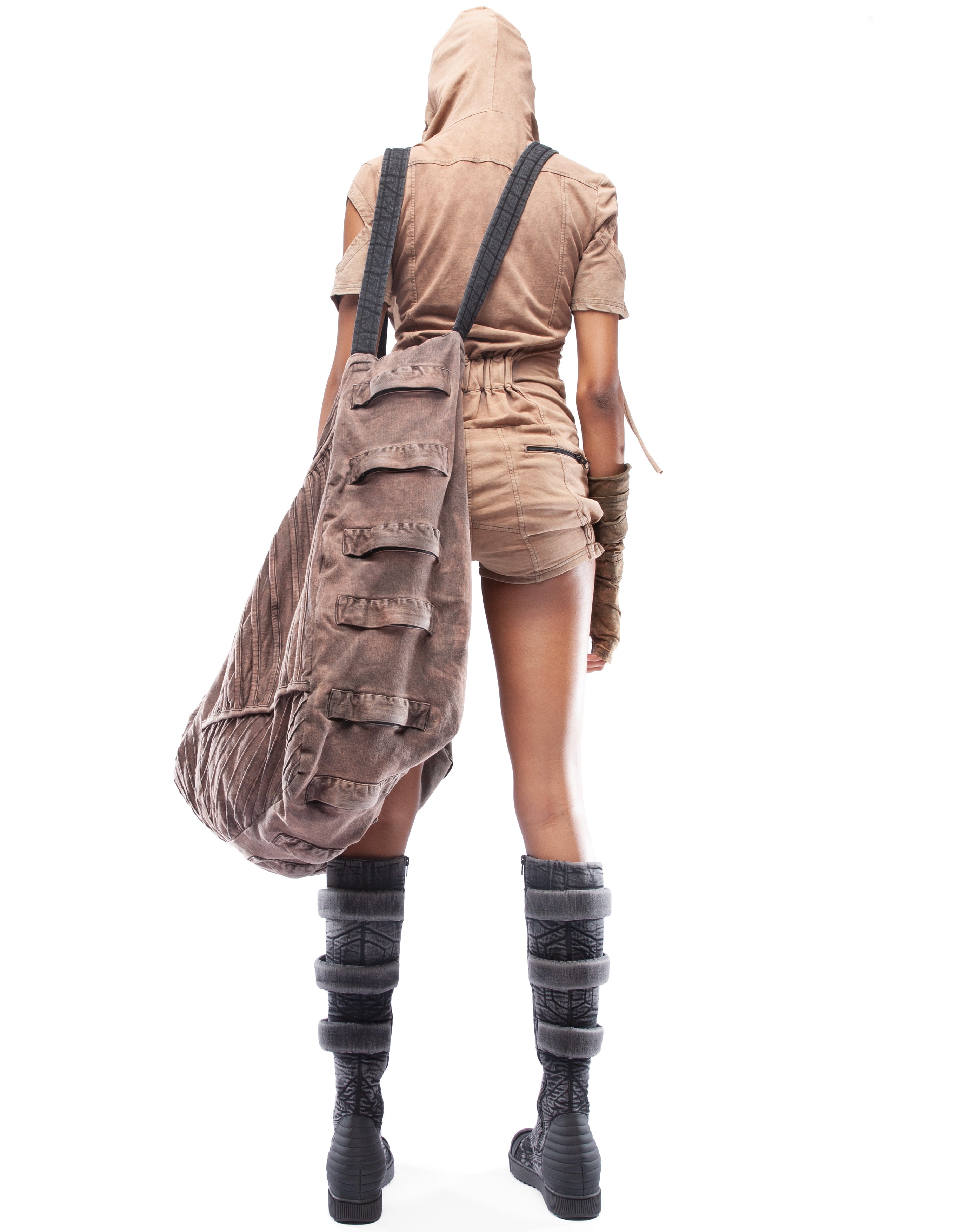 SHORT OVERALL EXPEDITION
