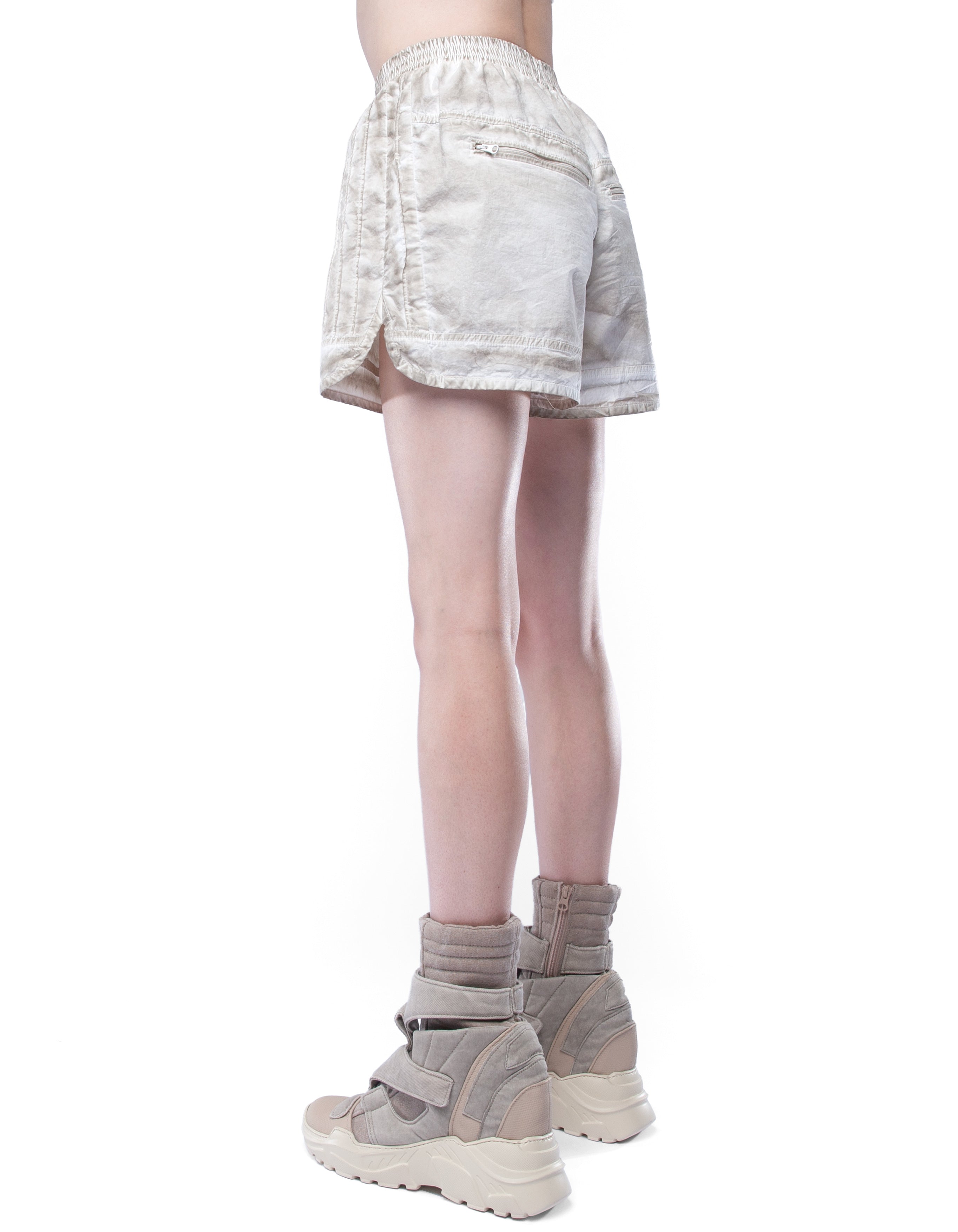 SHORT PANTS DEFENDER