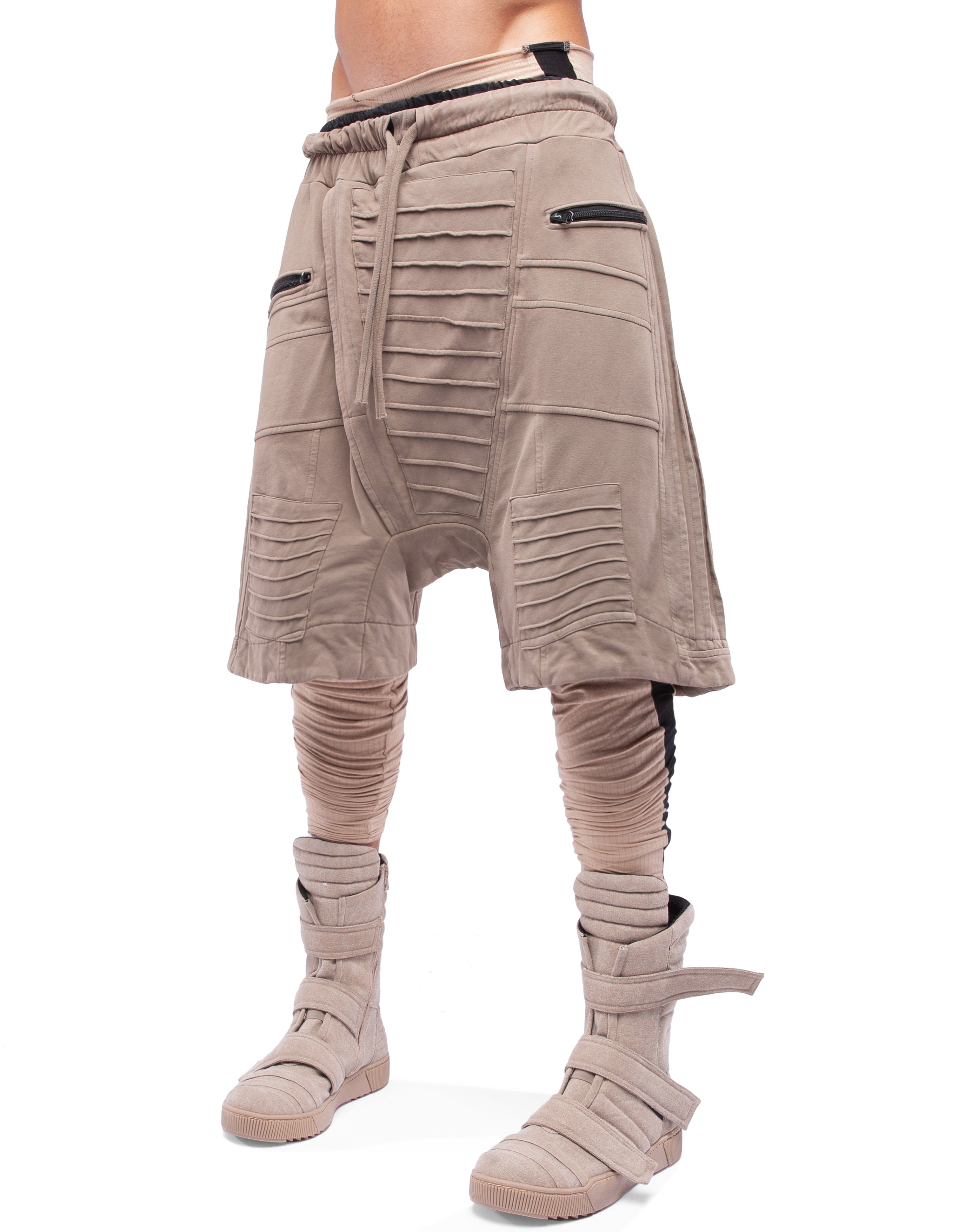 SHORTS SURFACE