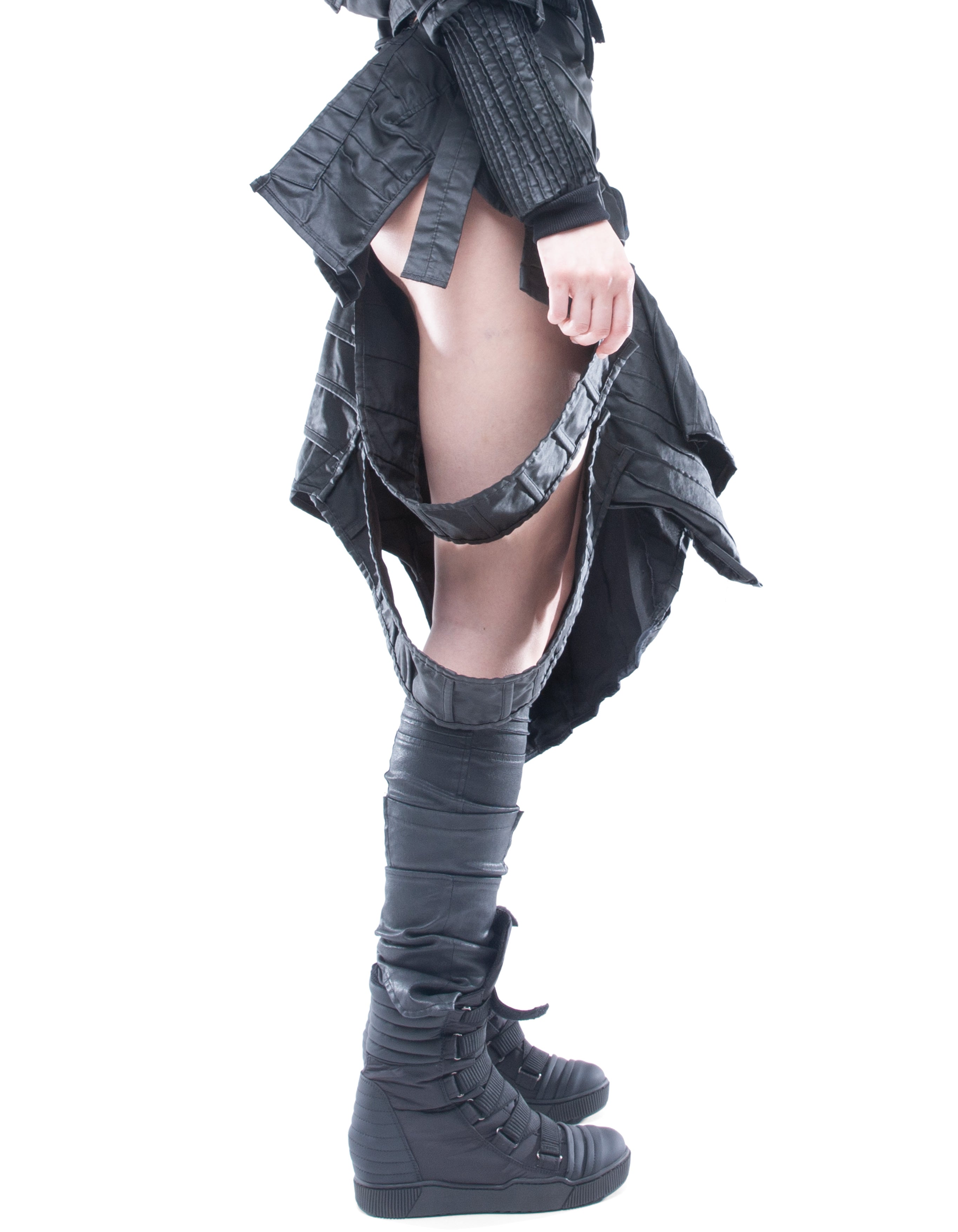 SKIRT BEYOND