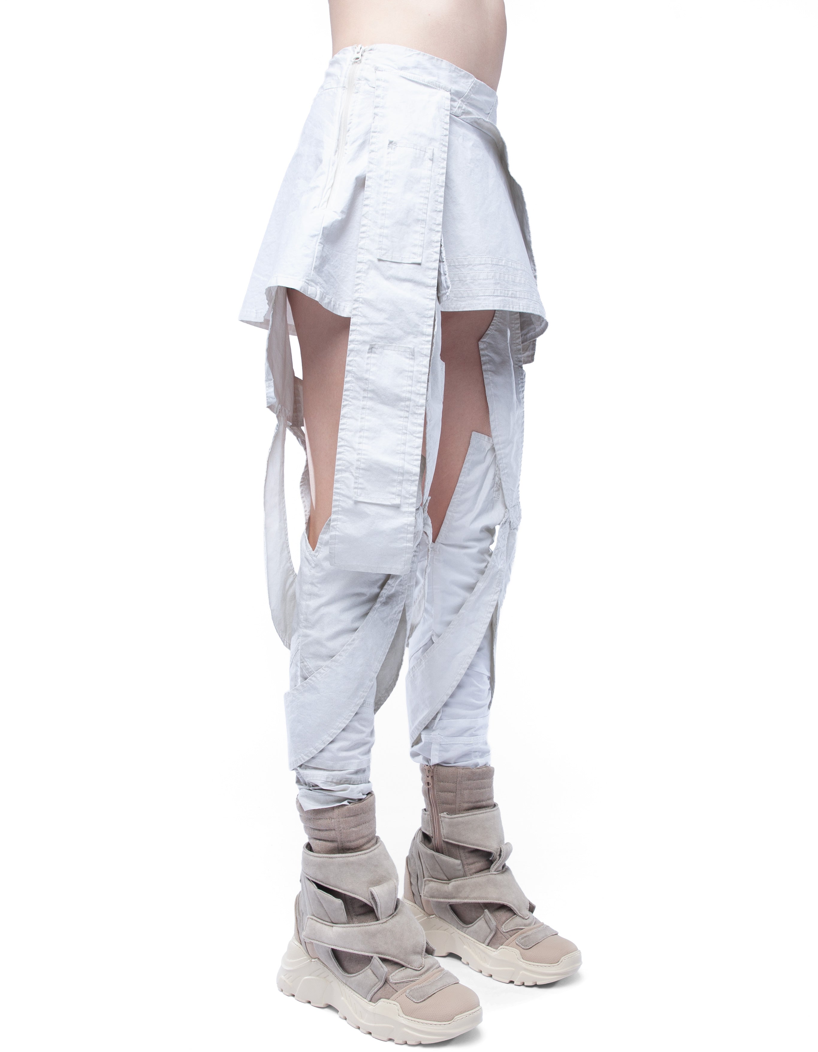 SKIRT DEFENDER