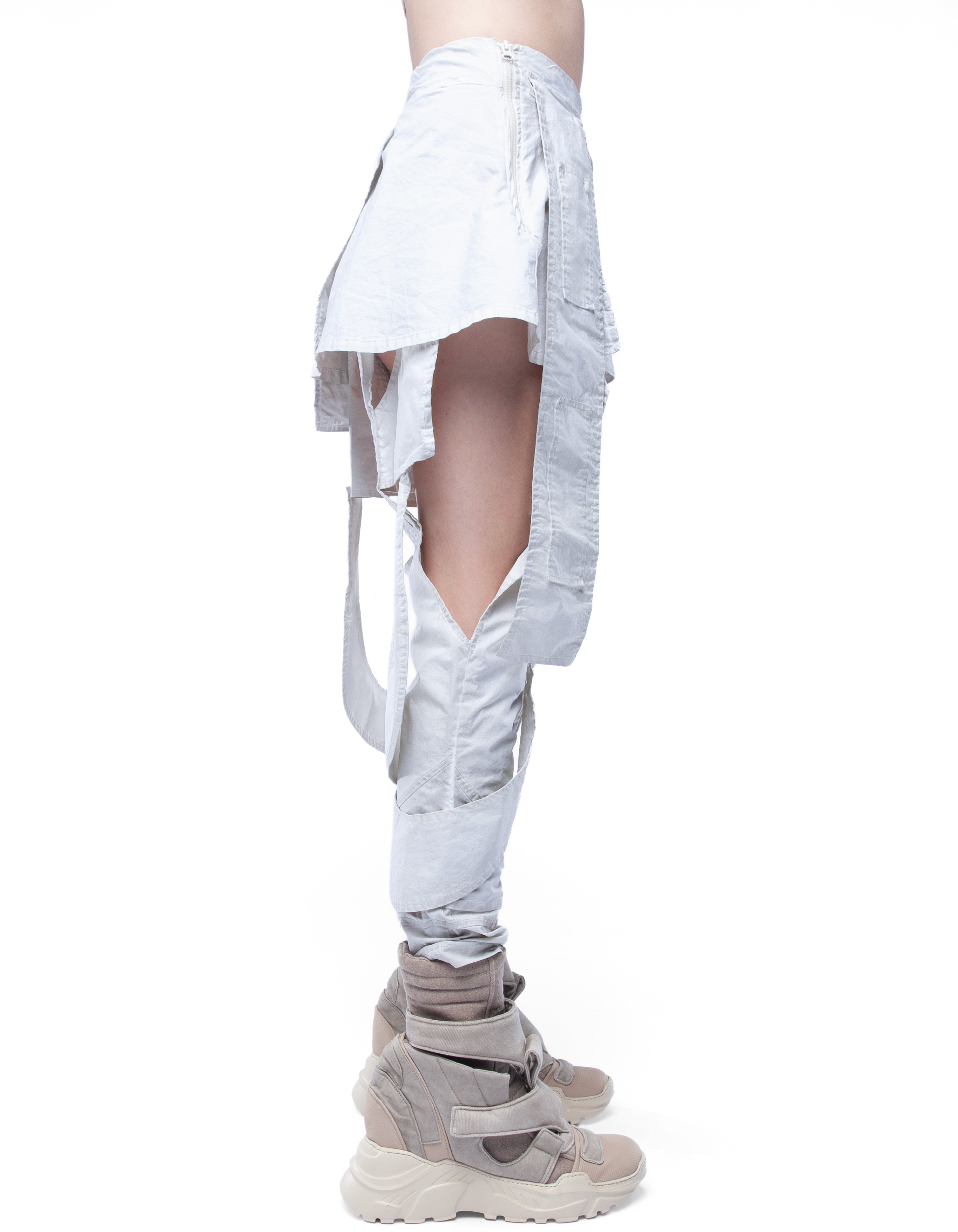 SKIRT DEFENDER