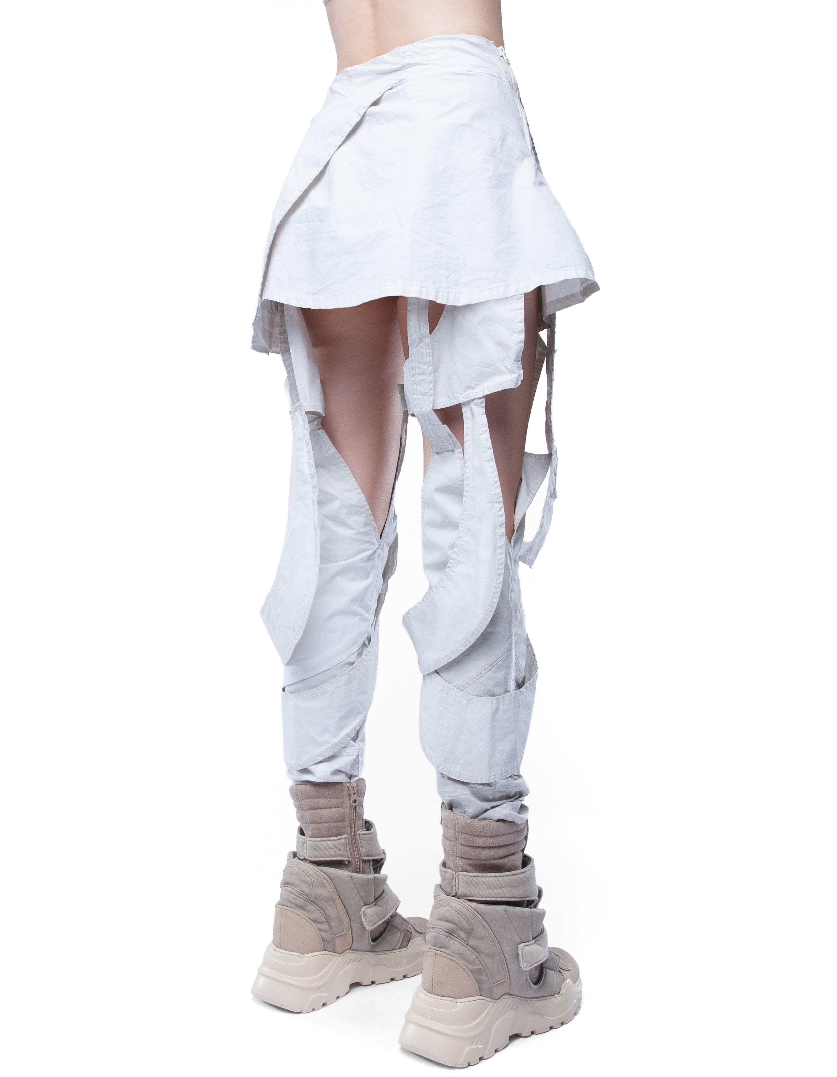 SKIRT DEFENDER