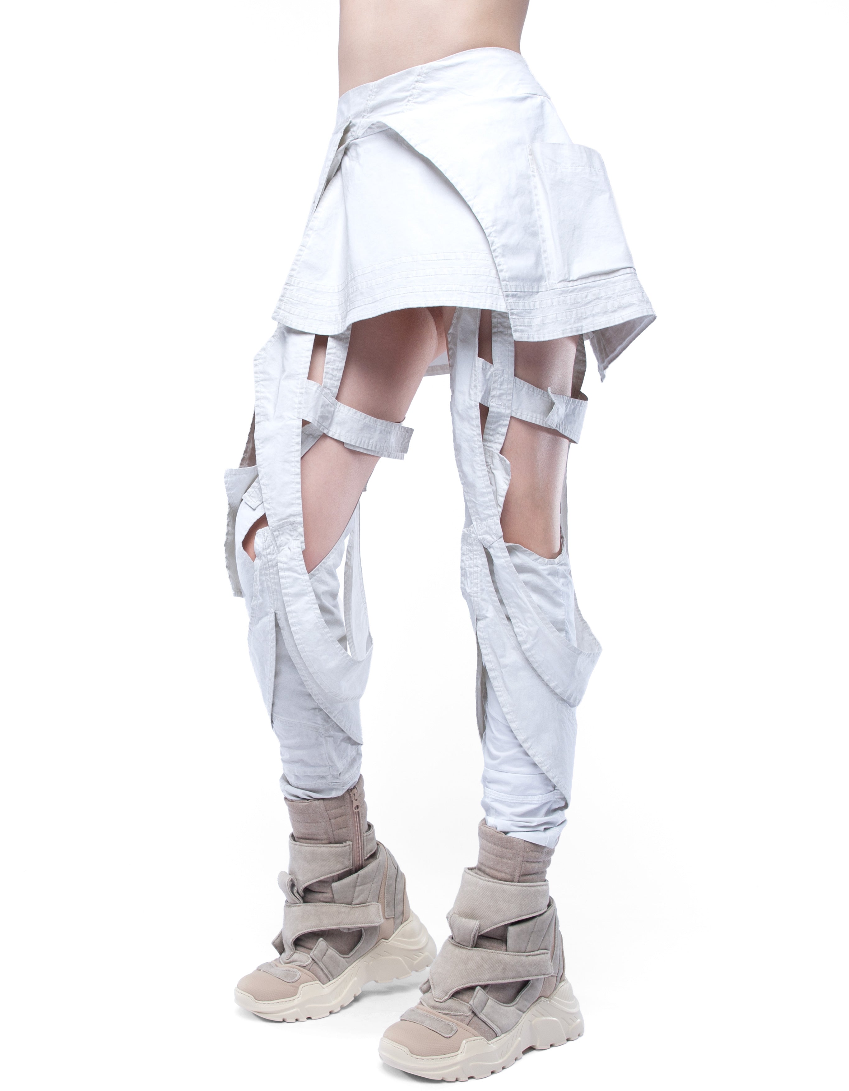 SKIRT DEFENDER