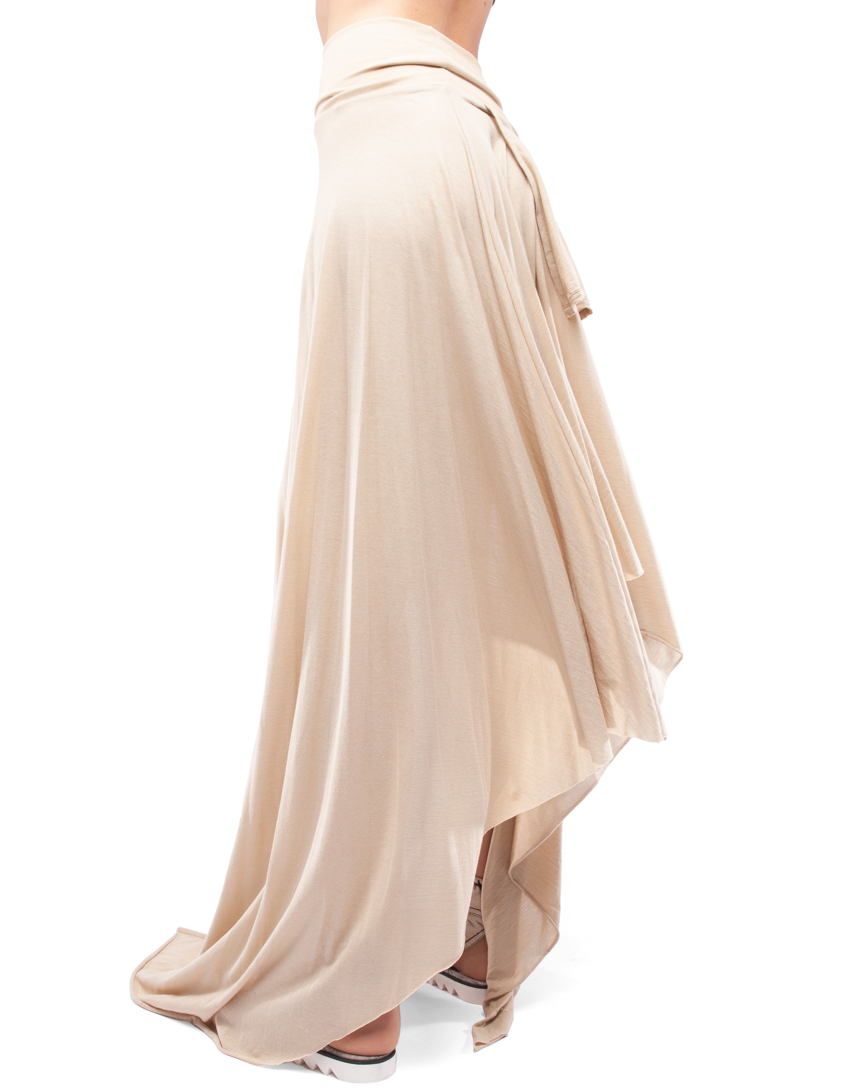 SKIRT LAYERS RISE
