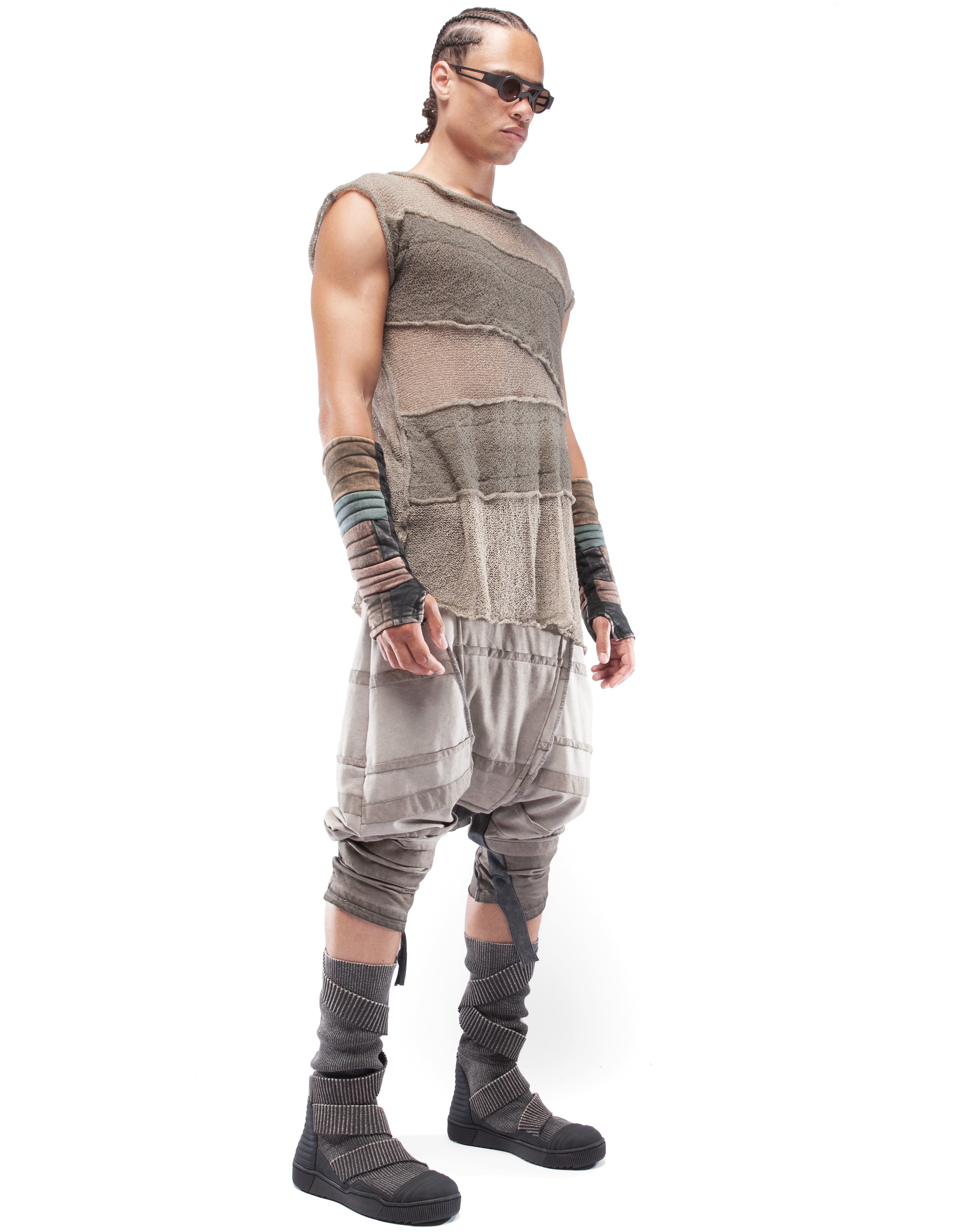 TOP NO SLEEVE RAY M