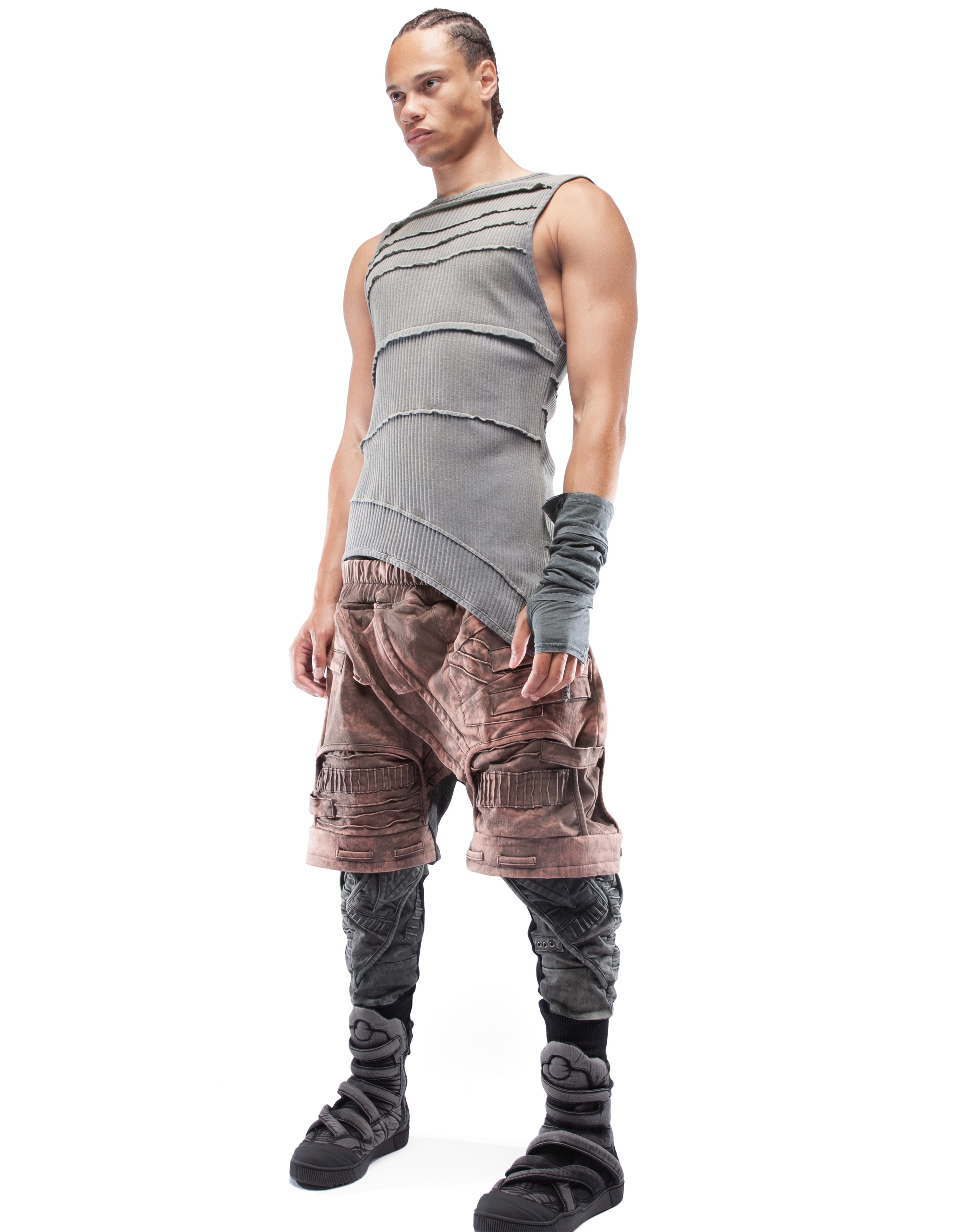 TOP NO SLEEVE REFRAME