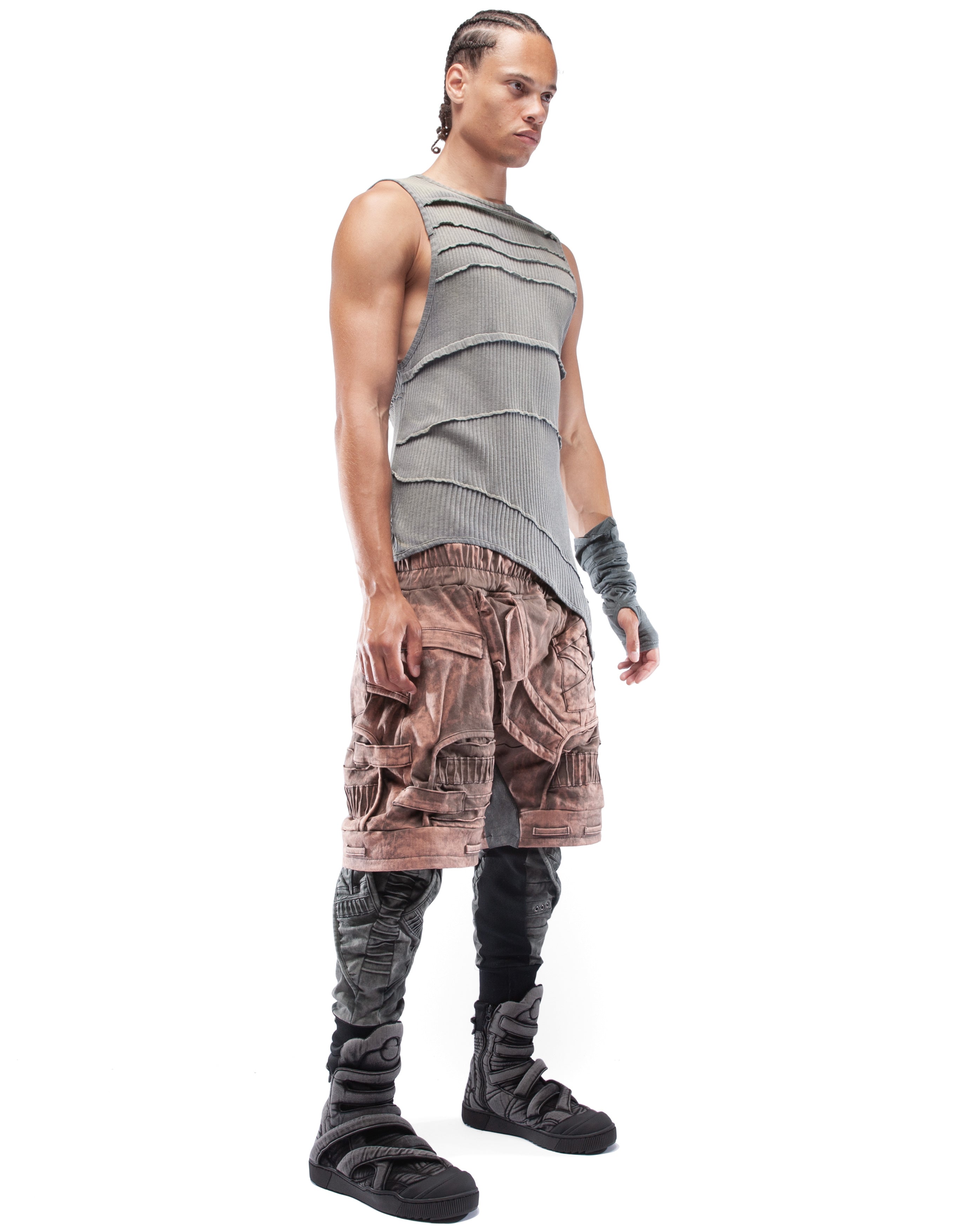 TOP NO SLEEVE REFRAME