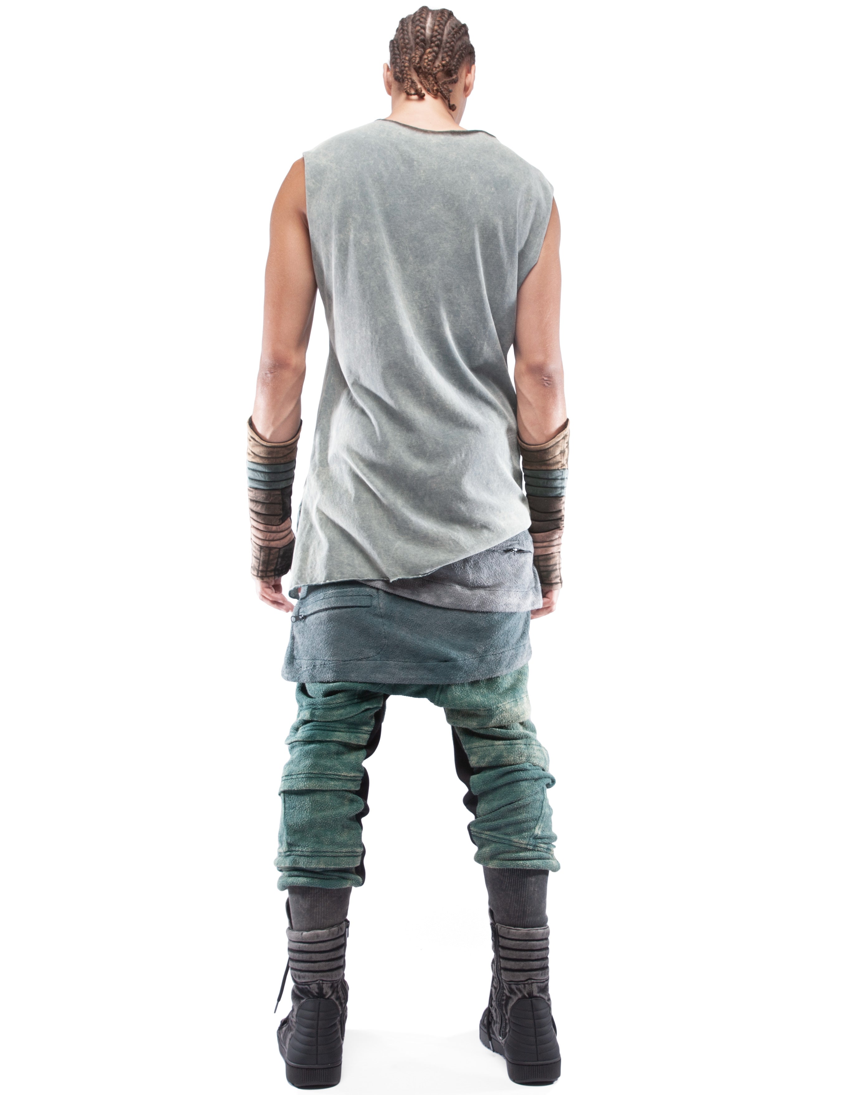 TOP NO SLEEVE TRIBE