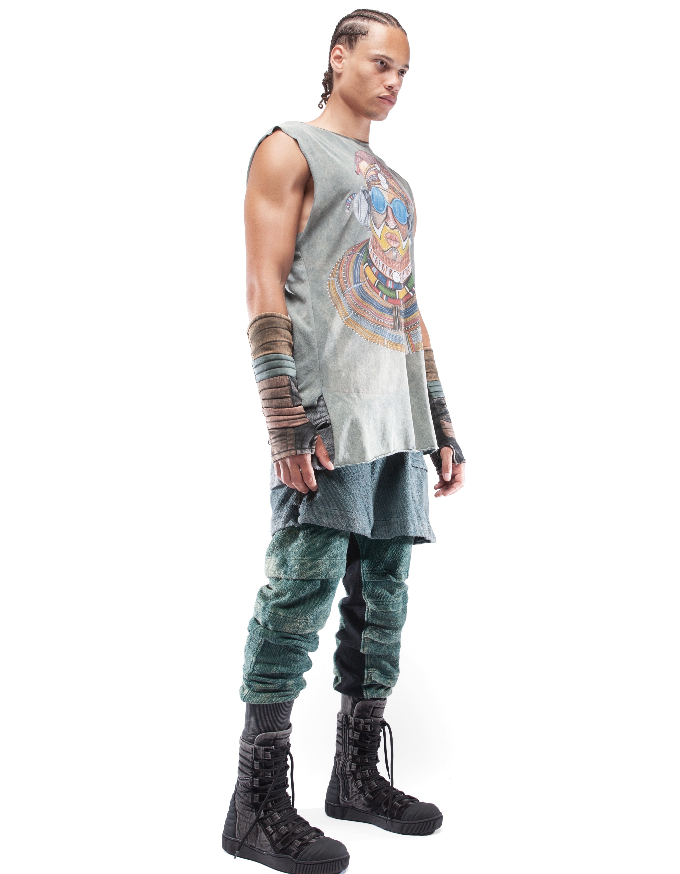 TOP NO SLEEVE TRIBE