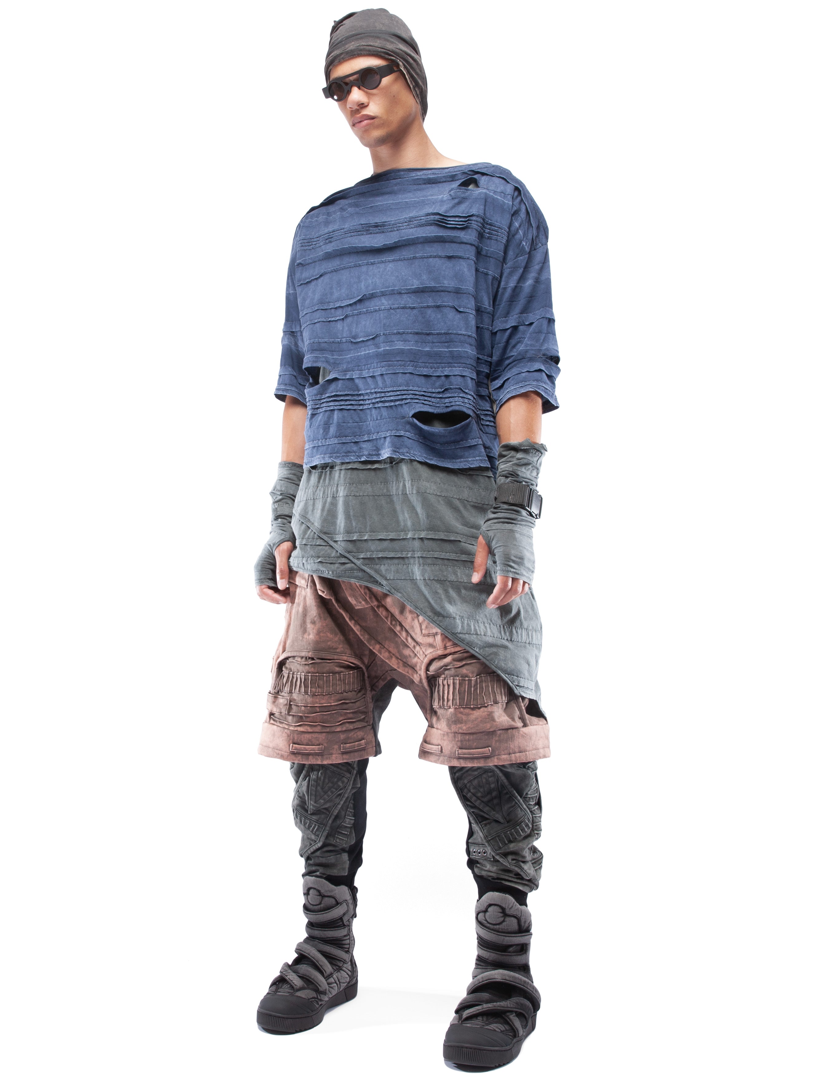 TOP SHORT COSMIC M