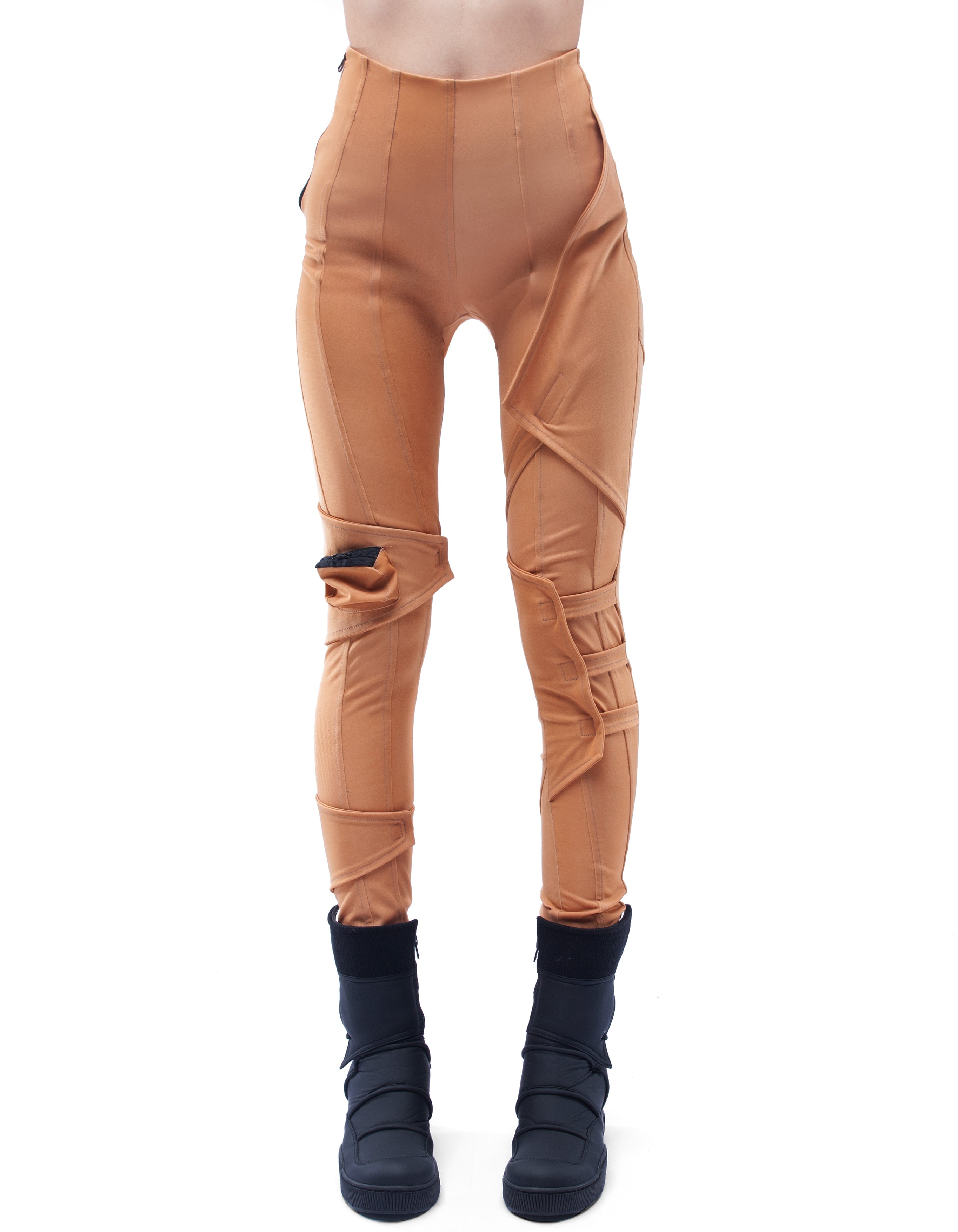 TROUSERS FIT ARISE