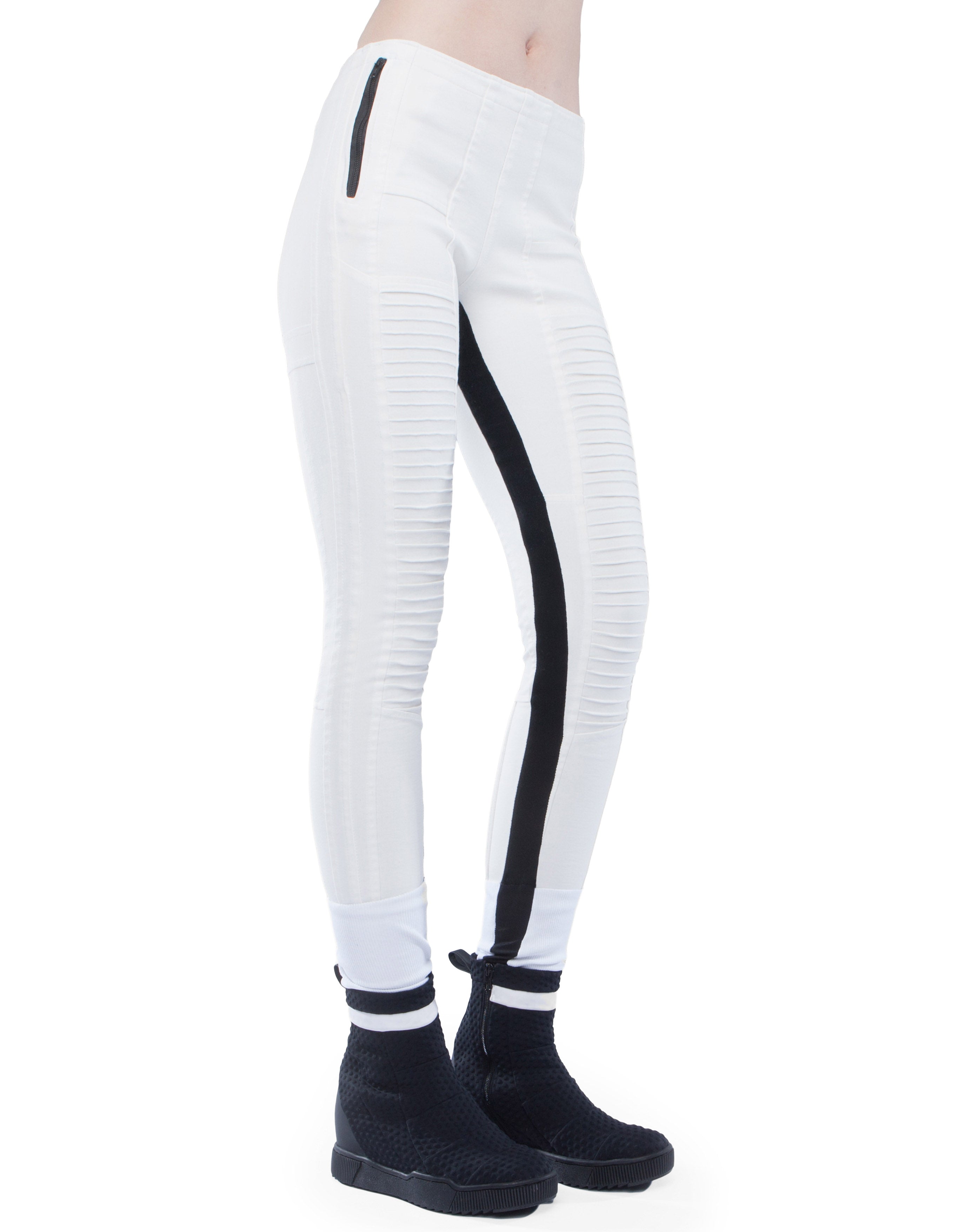 TROUSERS FIT LIGHT