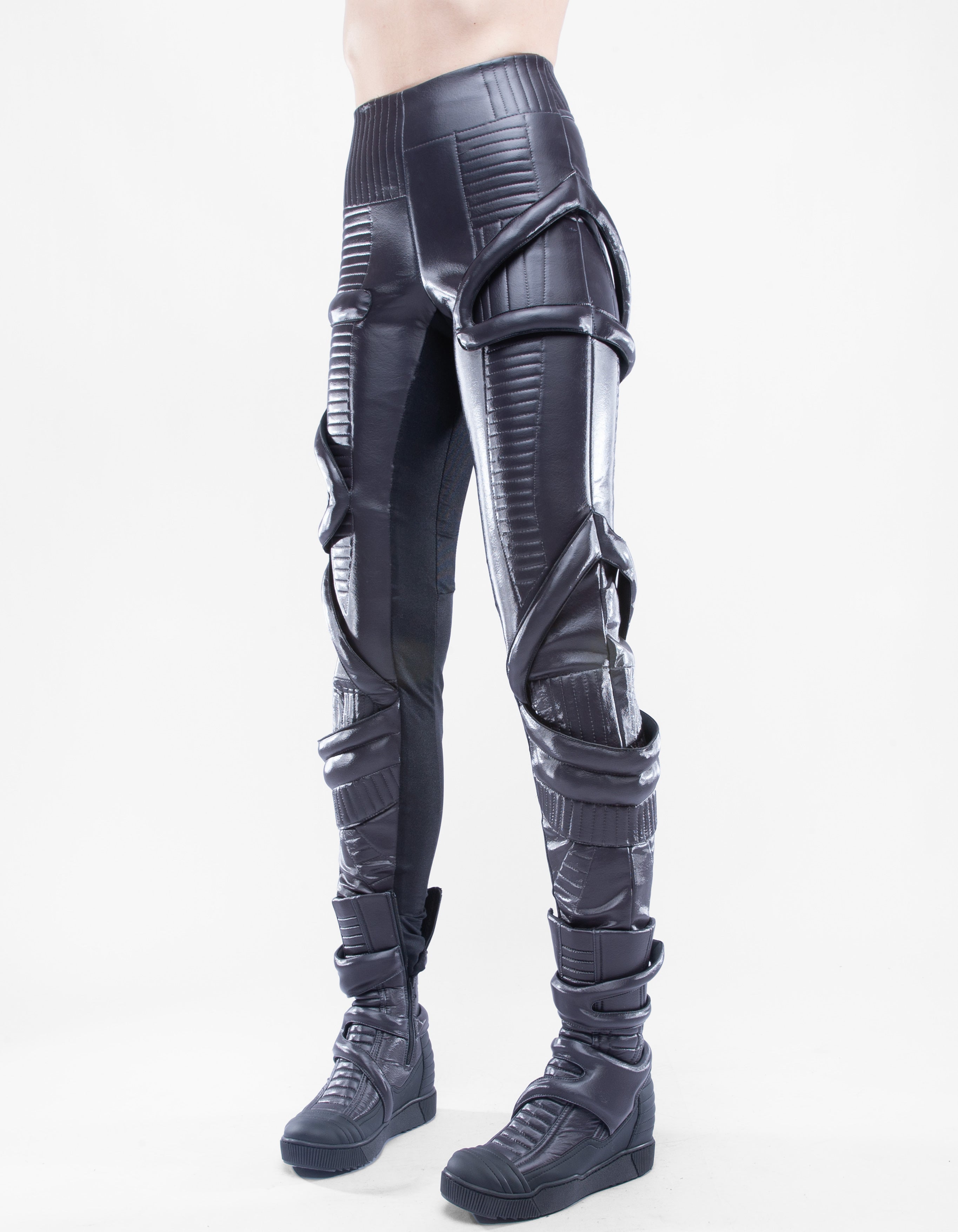 TROUSERS TIME TRAVEL W