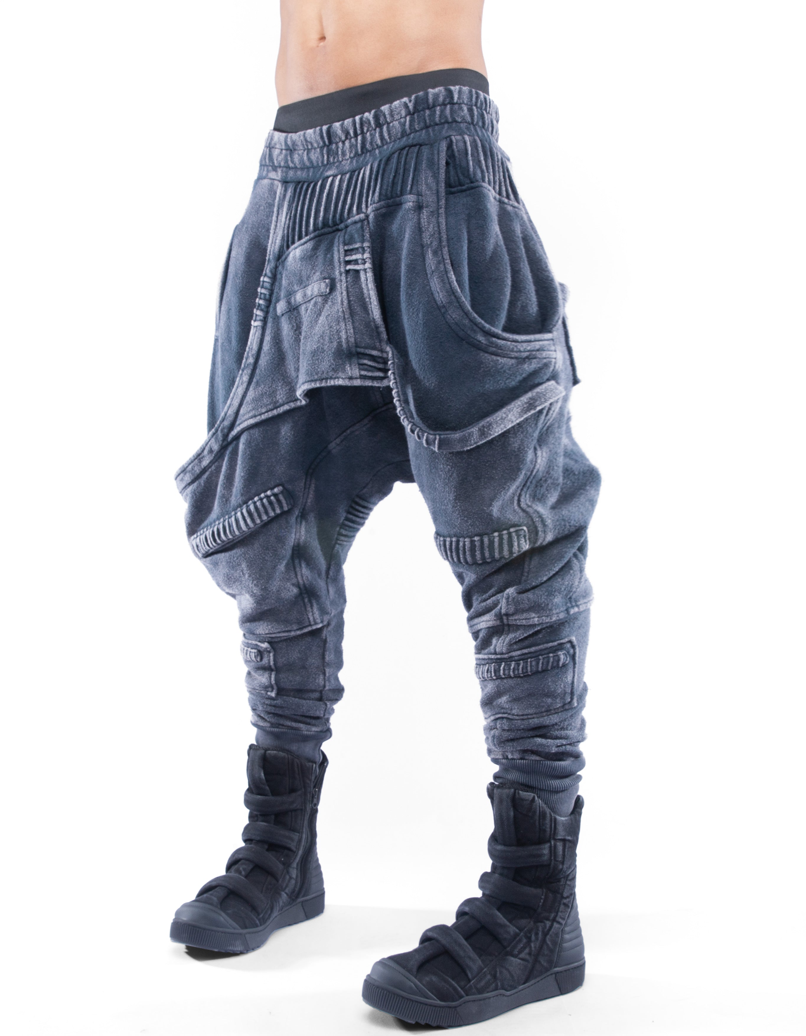 TROUSERS VR ENGINE