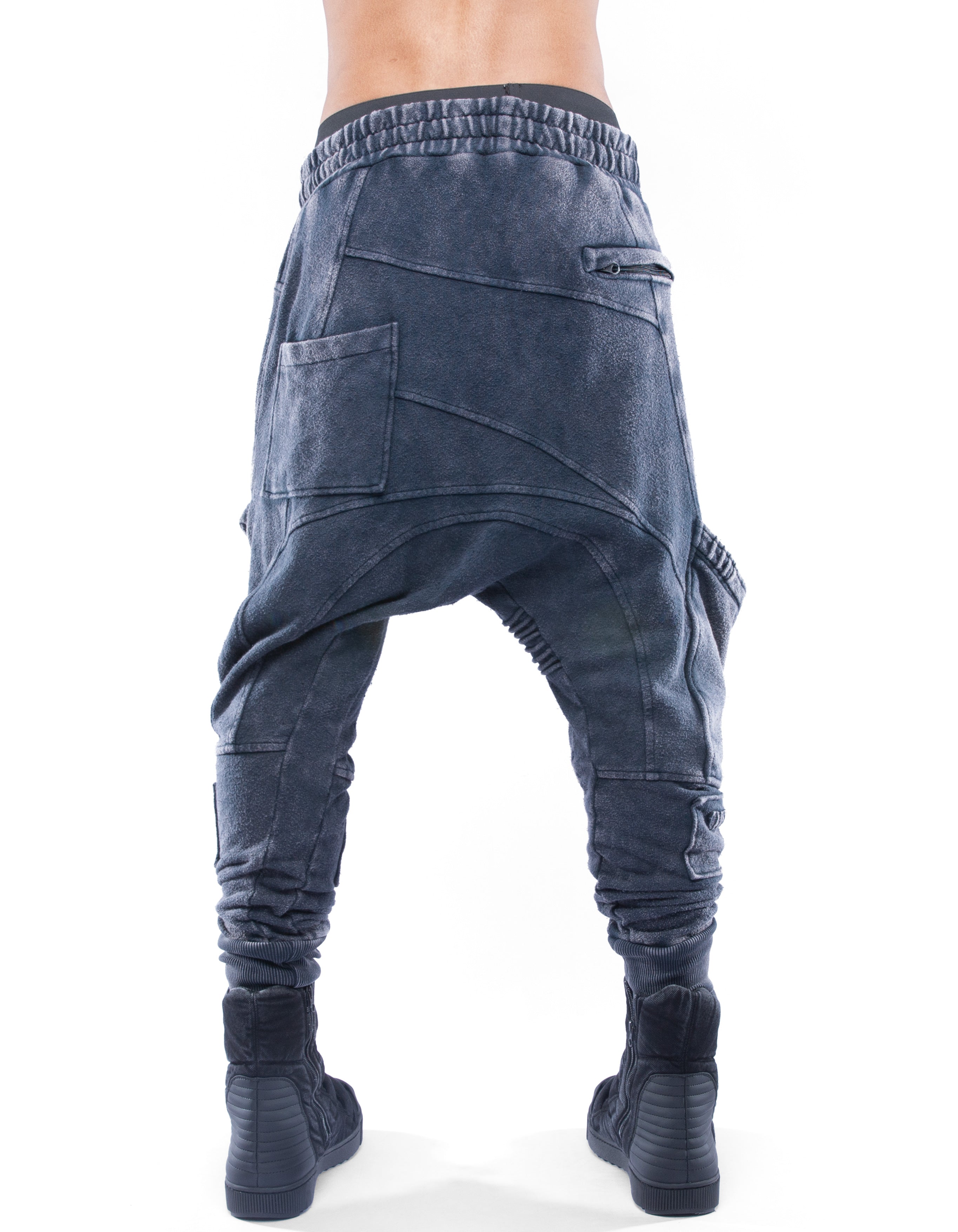 TROUSERS VR ENGINE
