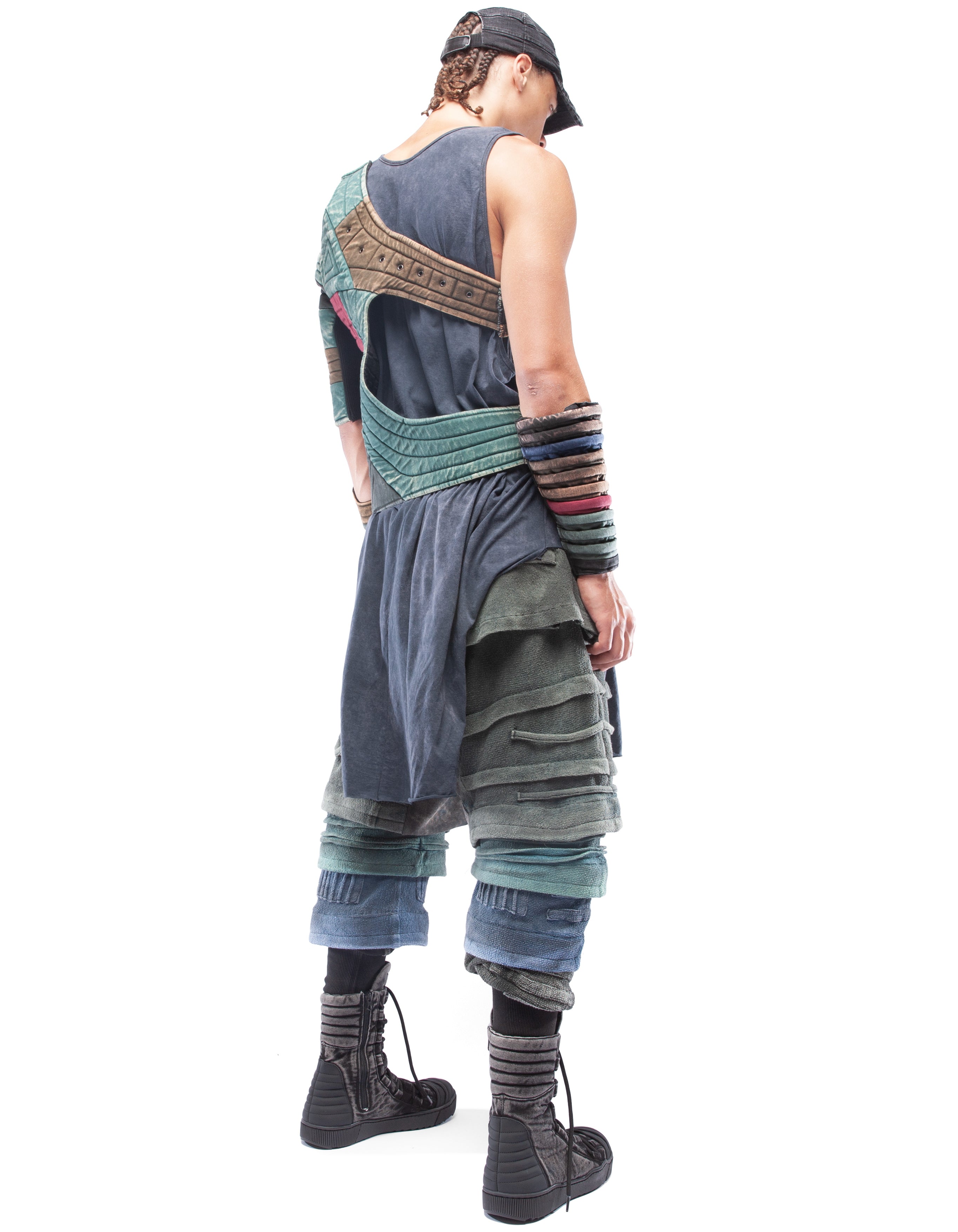 VEST ARM TRIBE