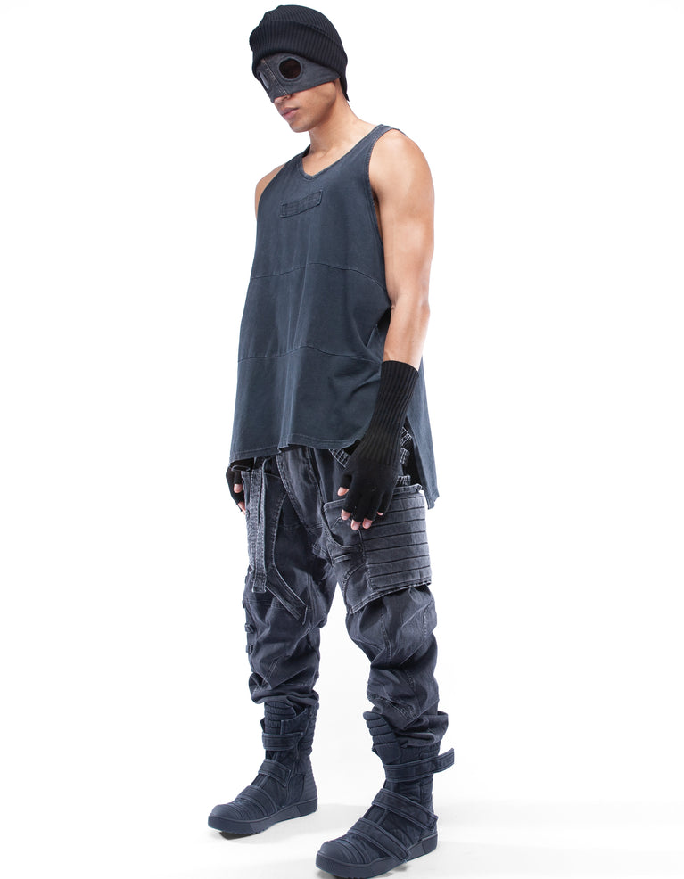 VEST COMMANDER