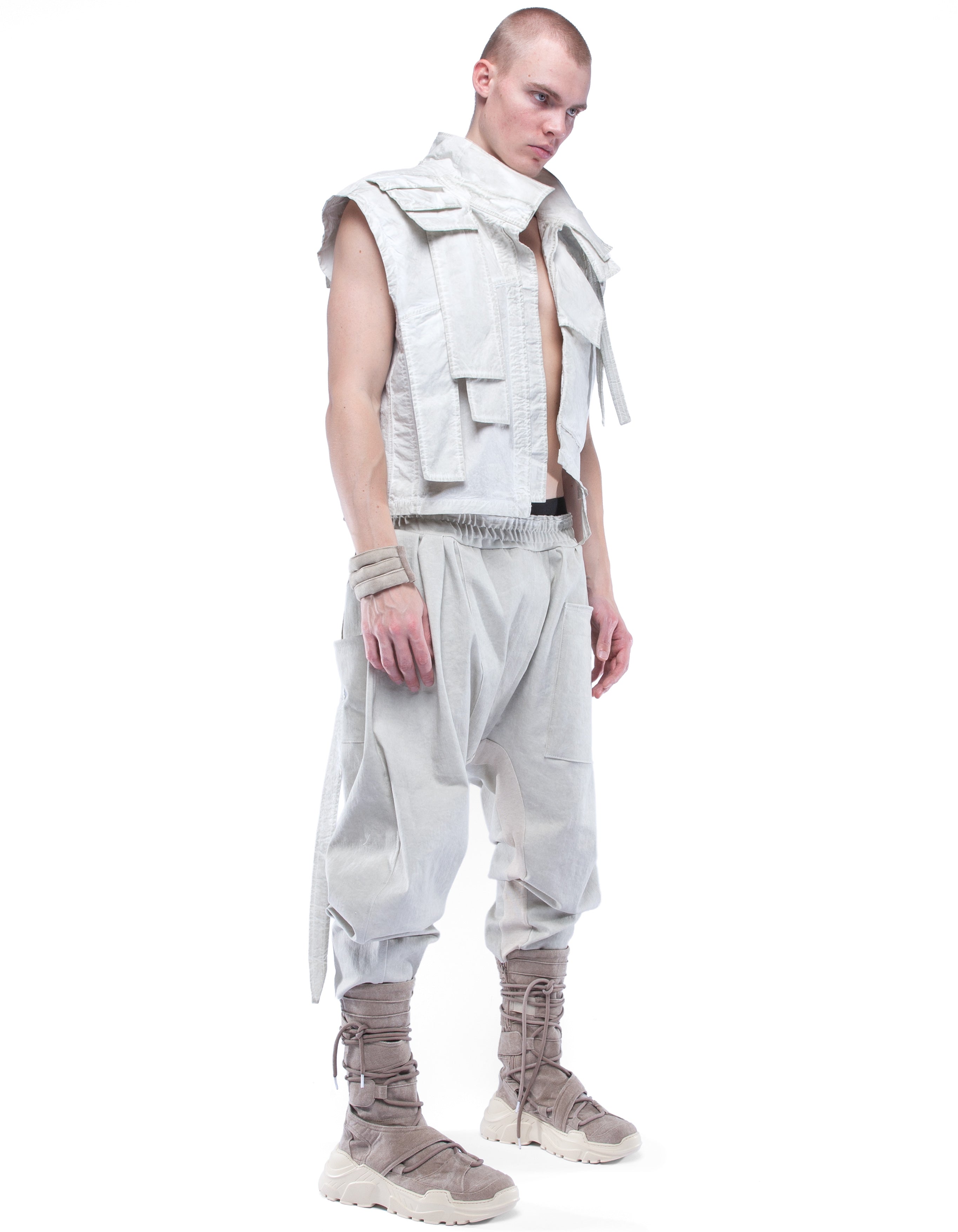 VEST DEFENDER