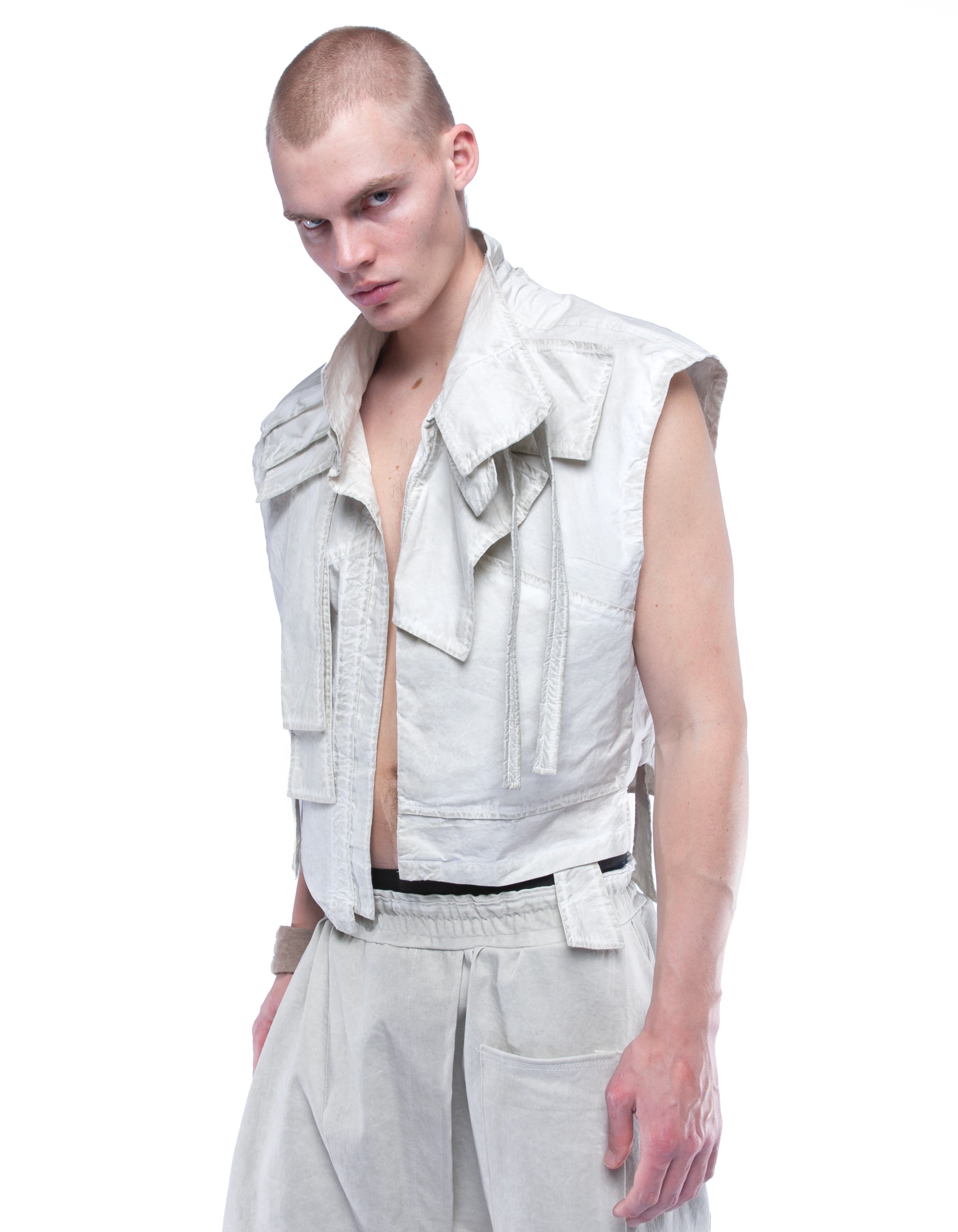 VEST DEFENDER