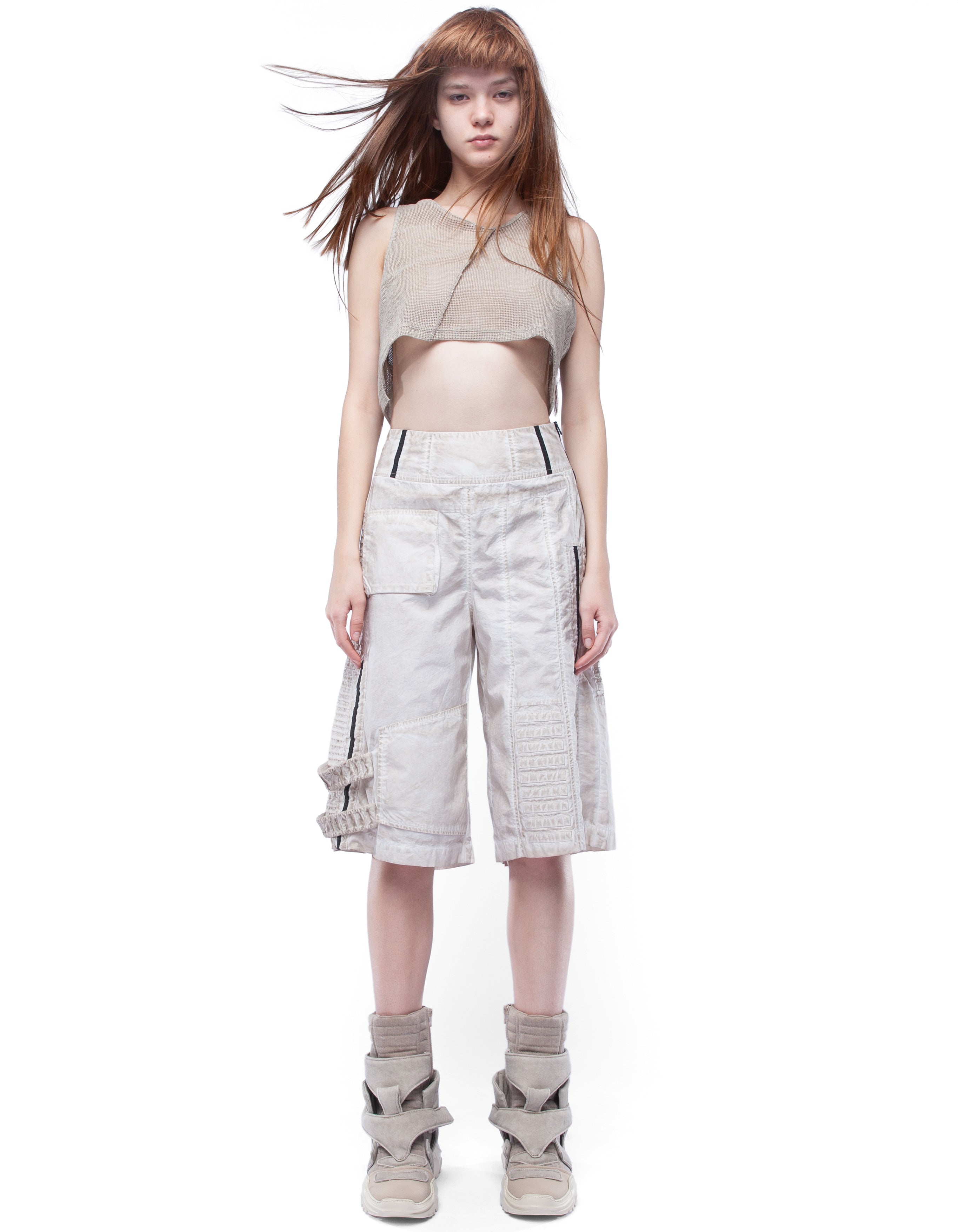 VEST MESH VOID
