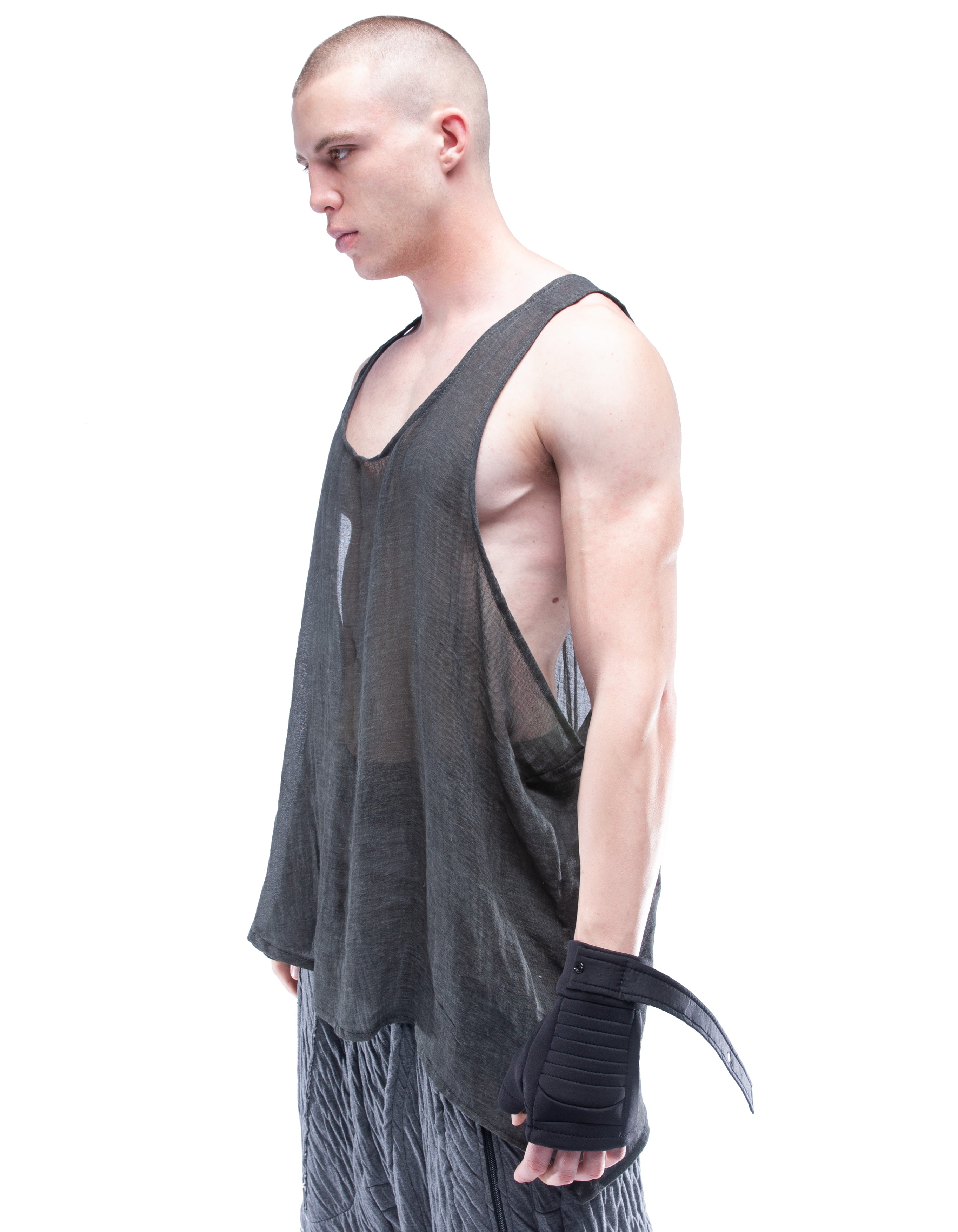 VEST REFIND