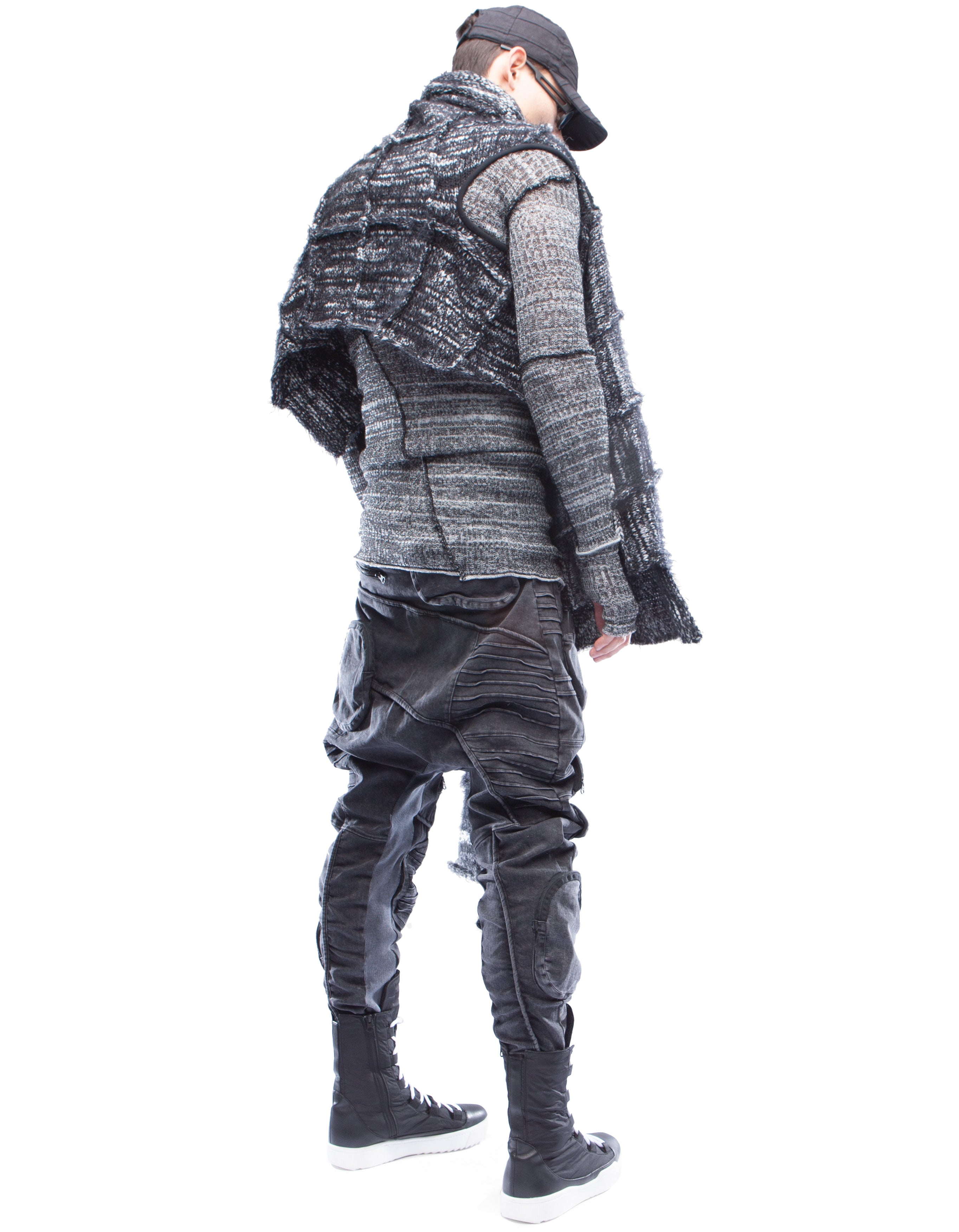 VEST SHAWL AWARE
