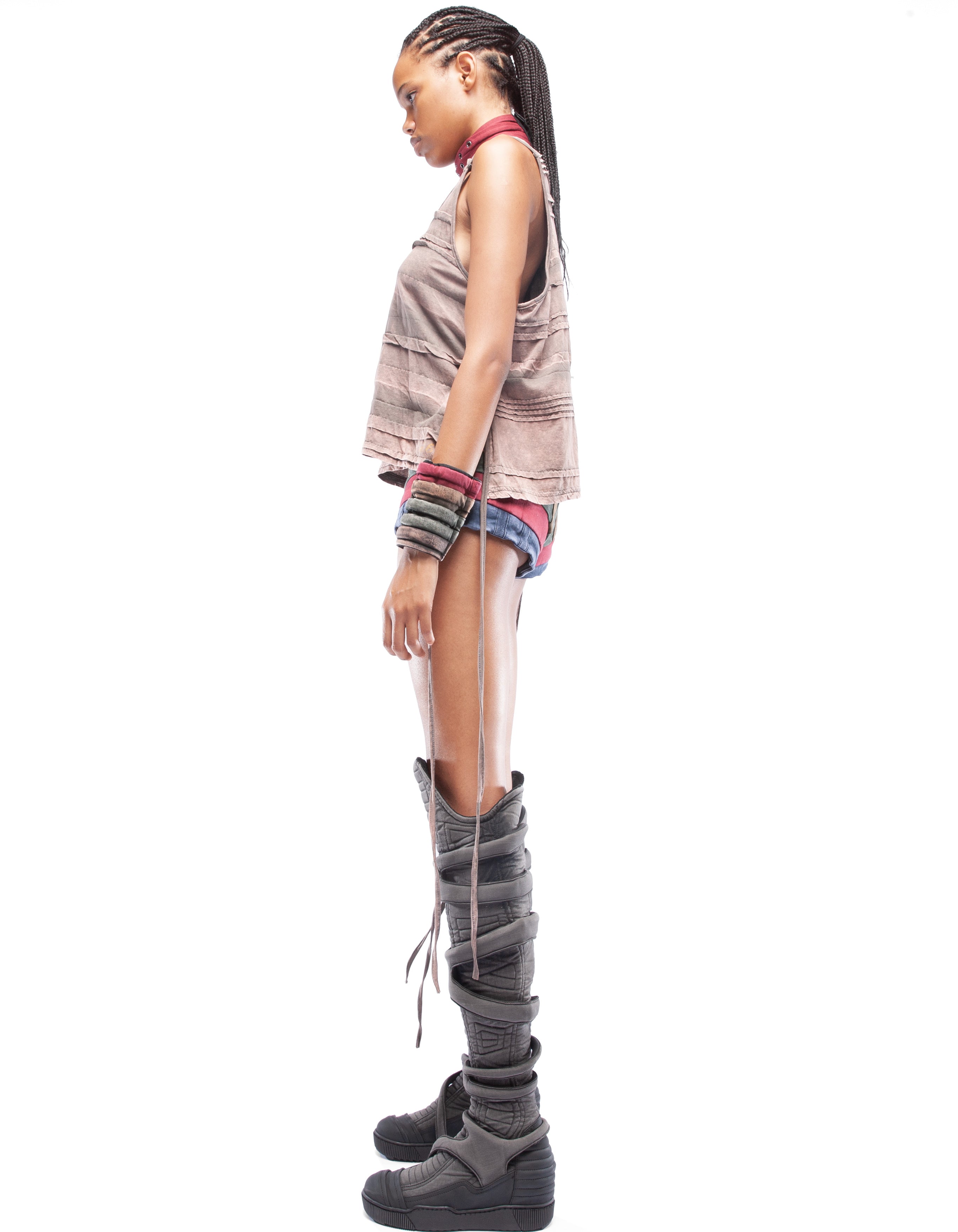 VEST SHORT CRYSTAL