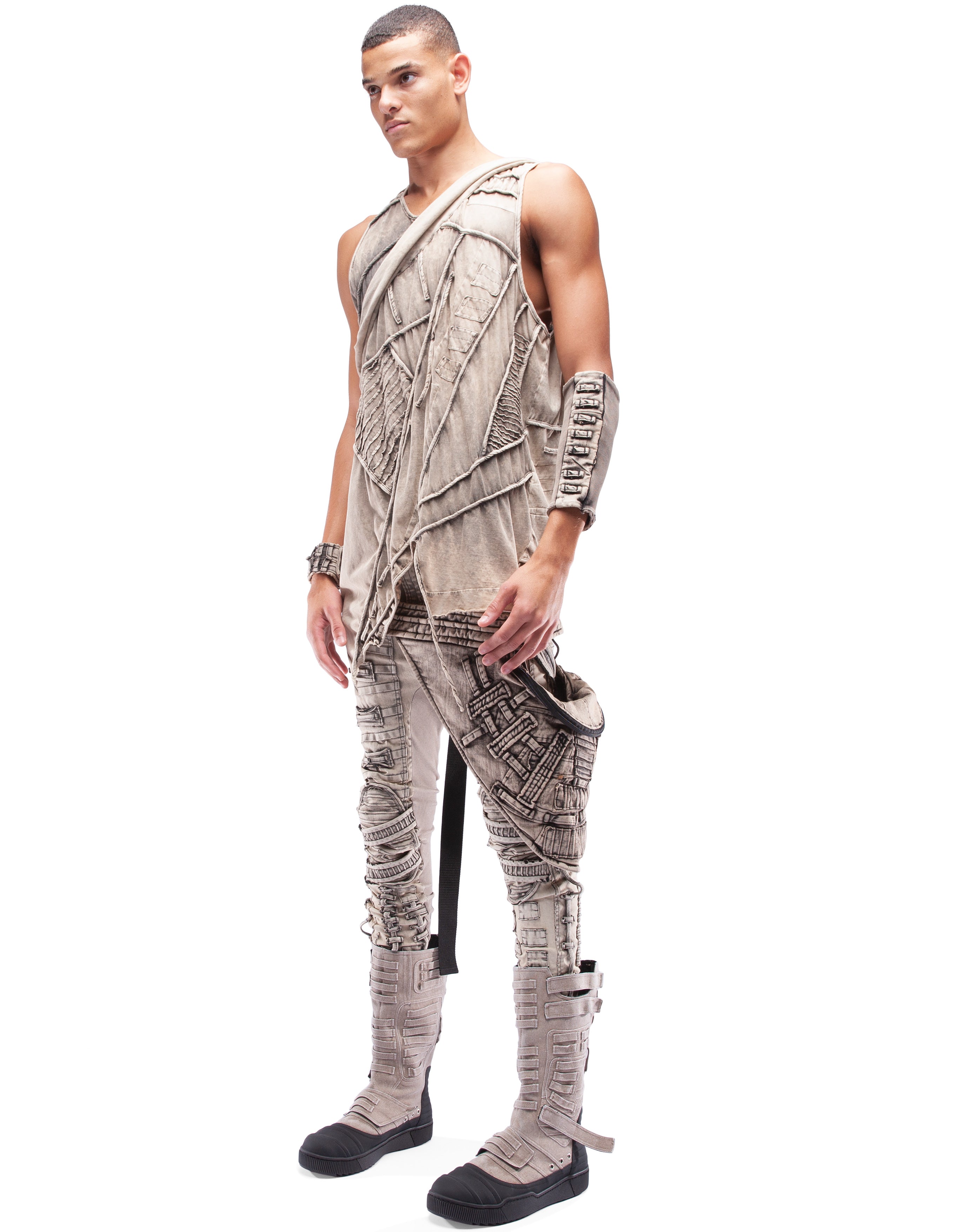 VEST TIMELINE M