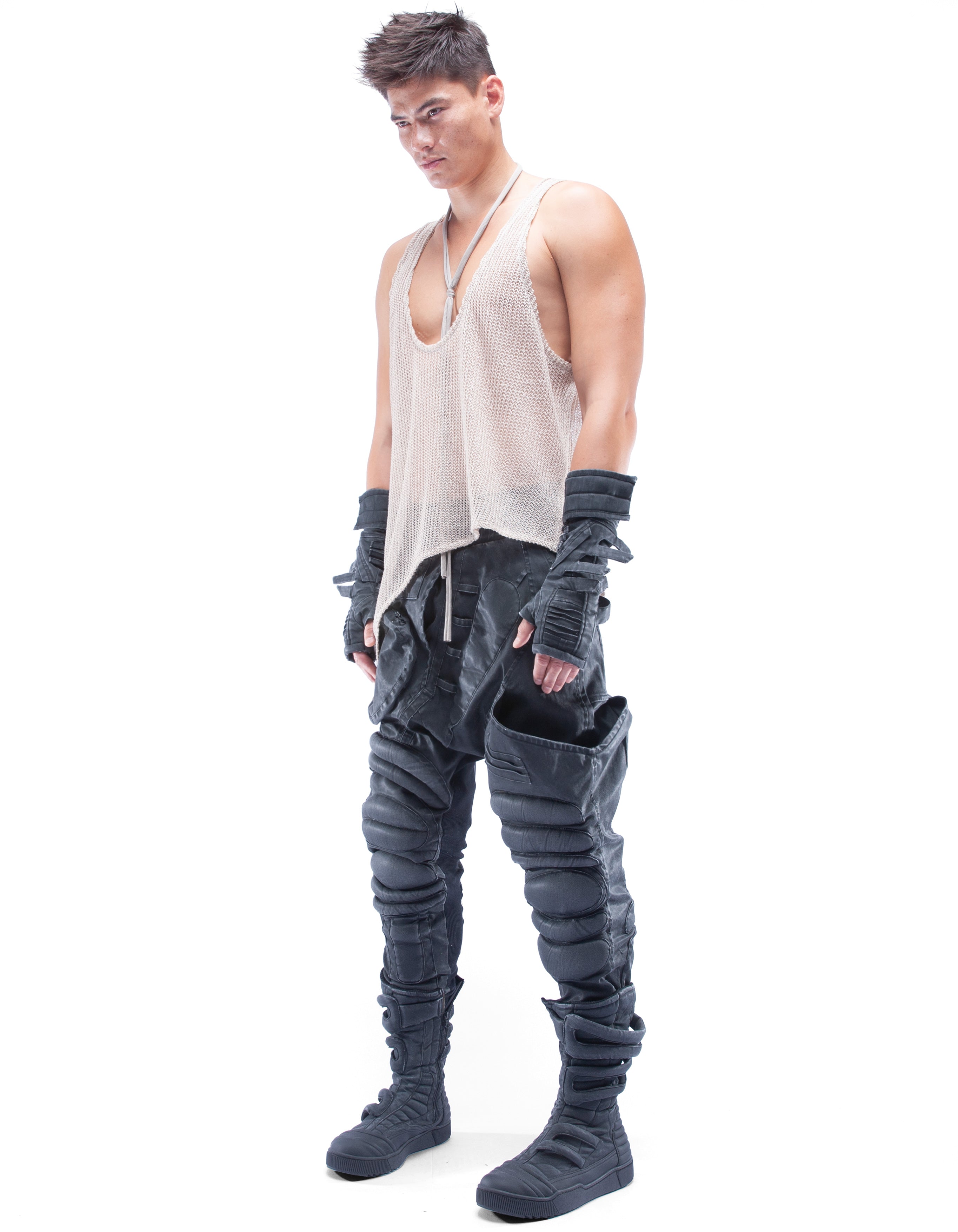 VEST WEAVE RESONANT