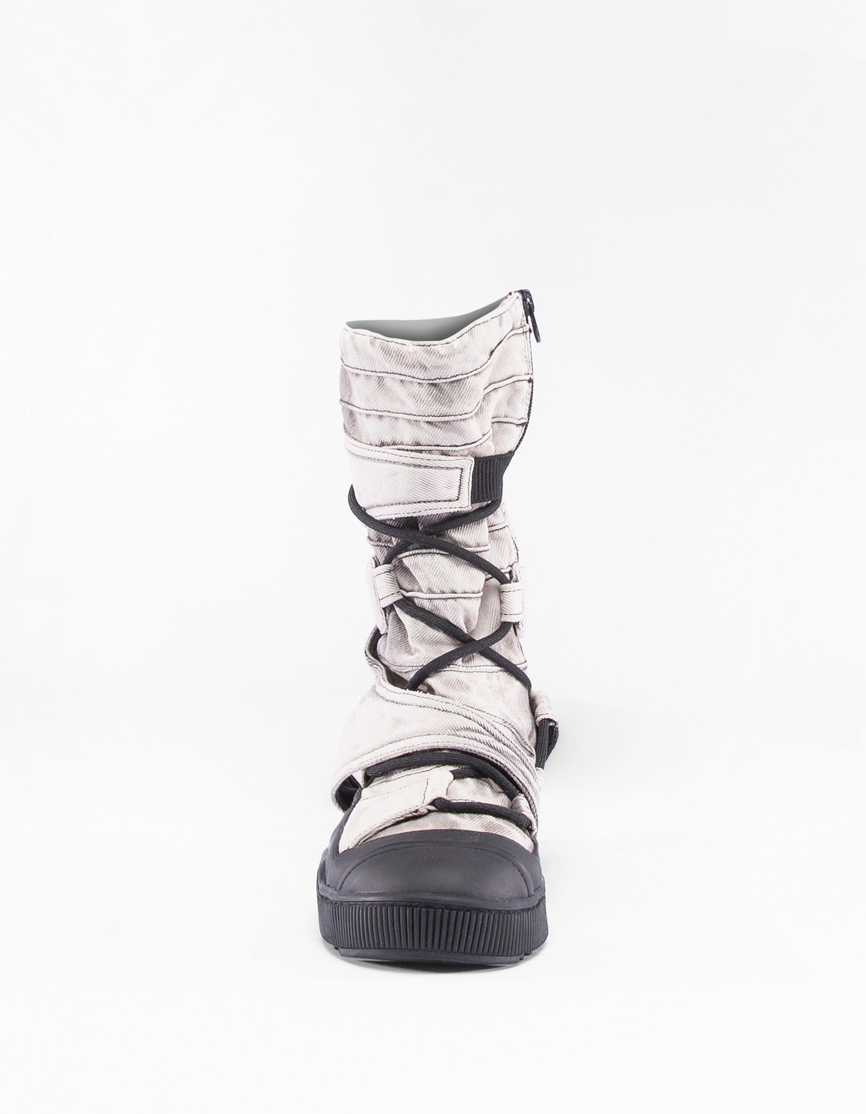 BOOTS DIMENSION M