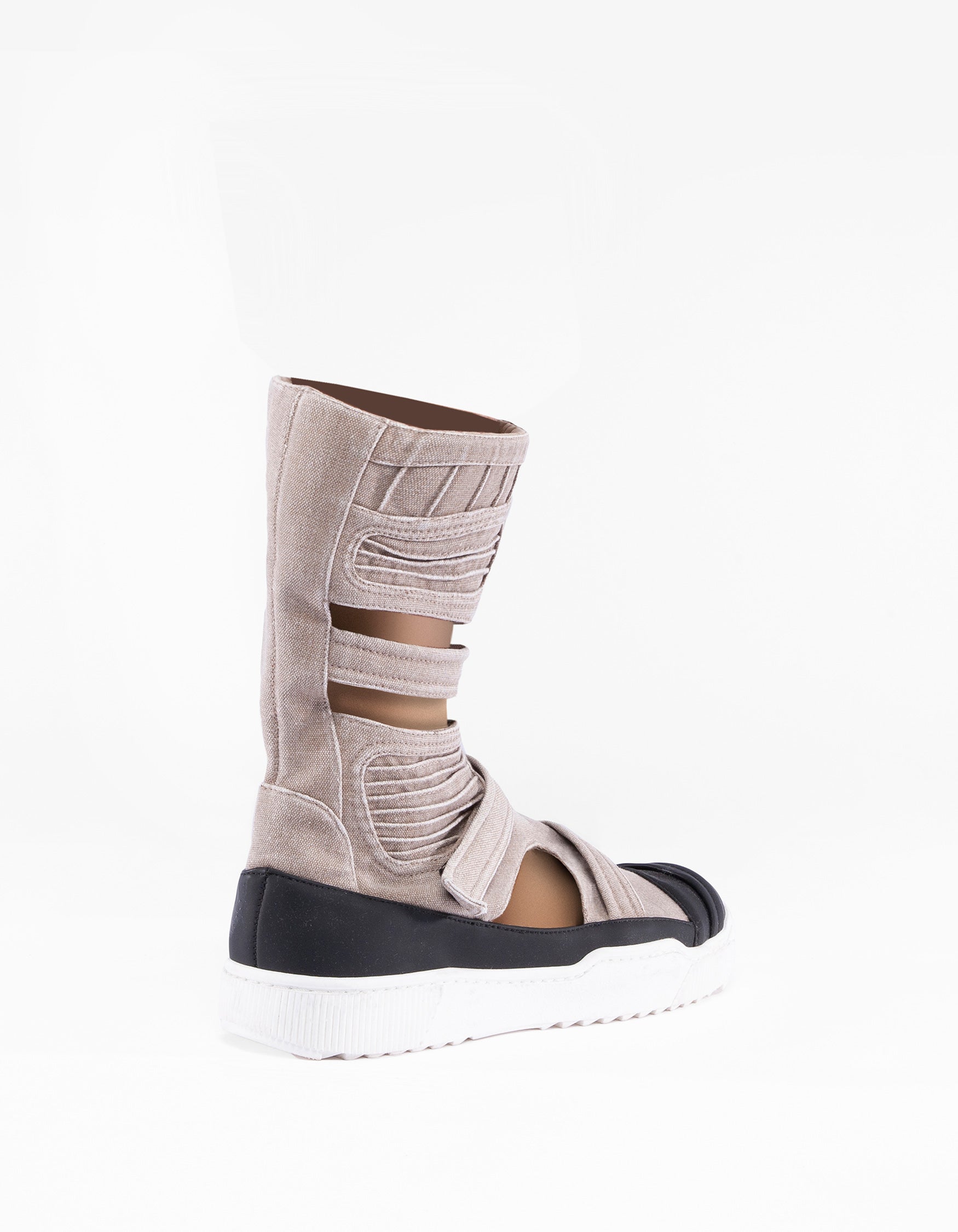 BOOTS GRID SAND M