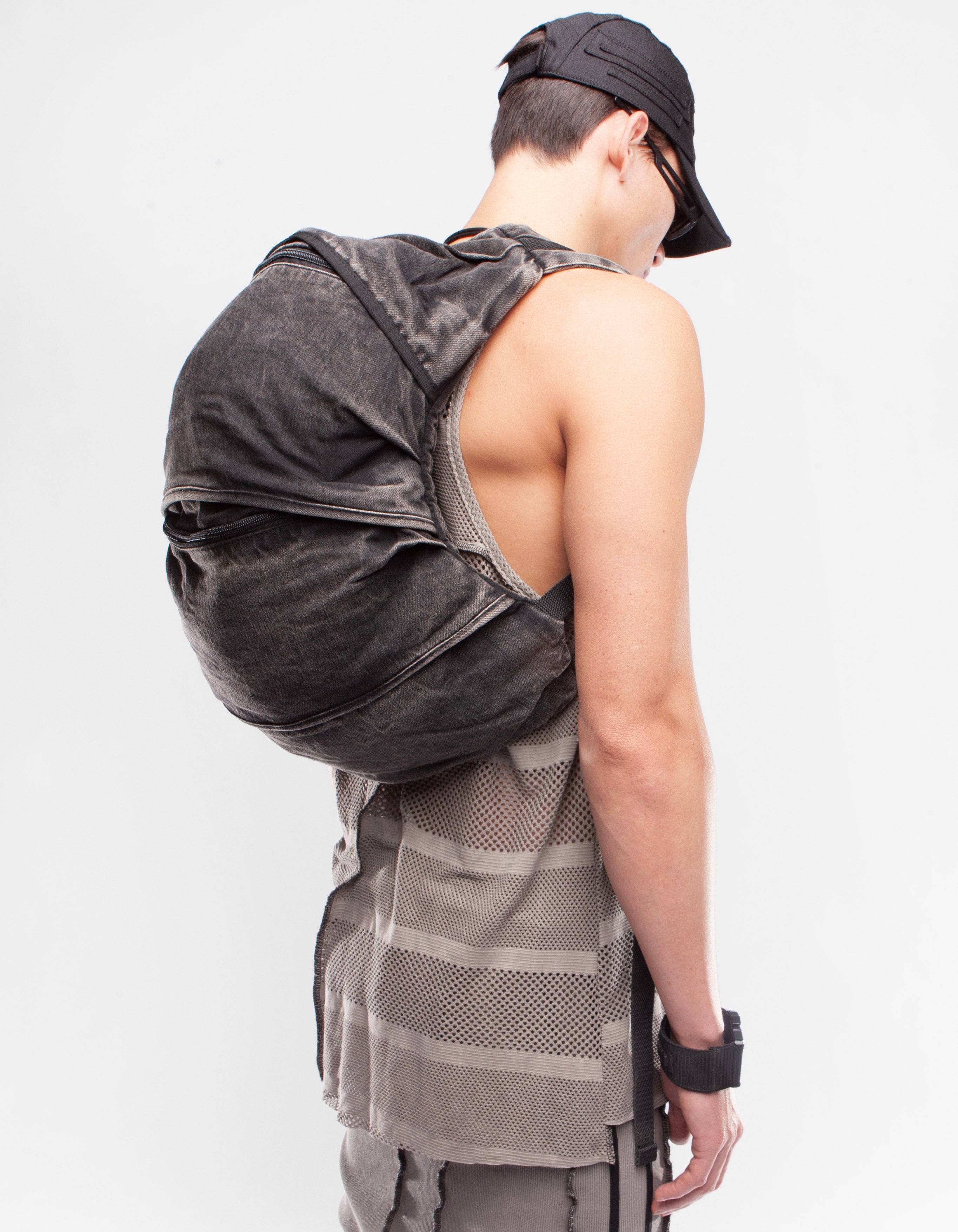 BACK PACK CABIN