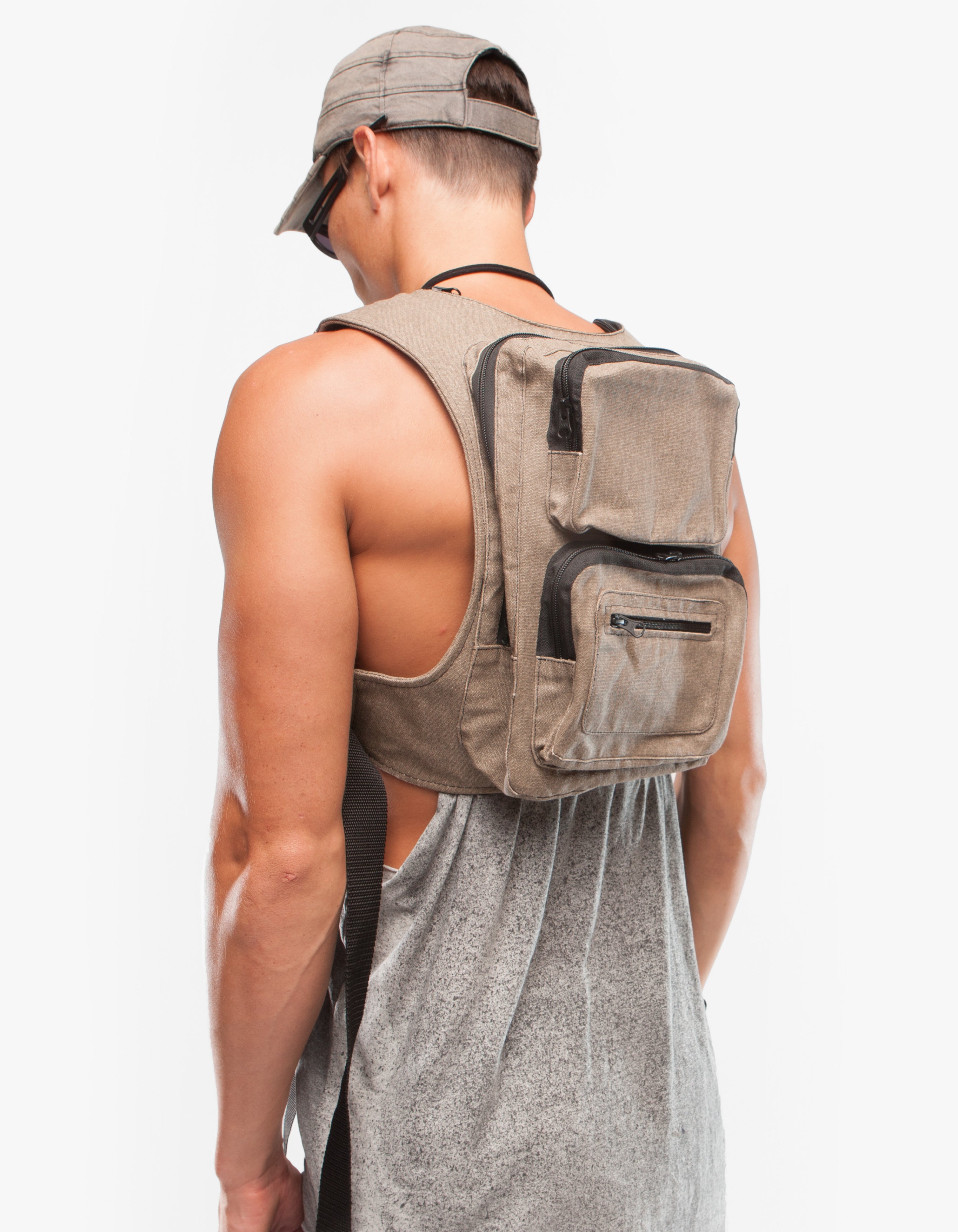 BACK PACK FOOTMAN