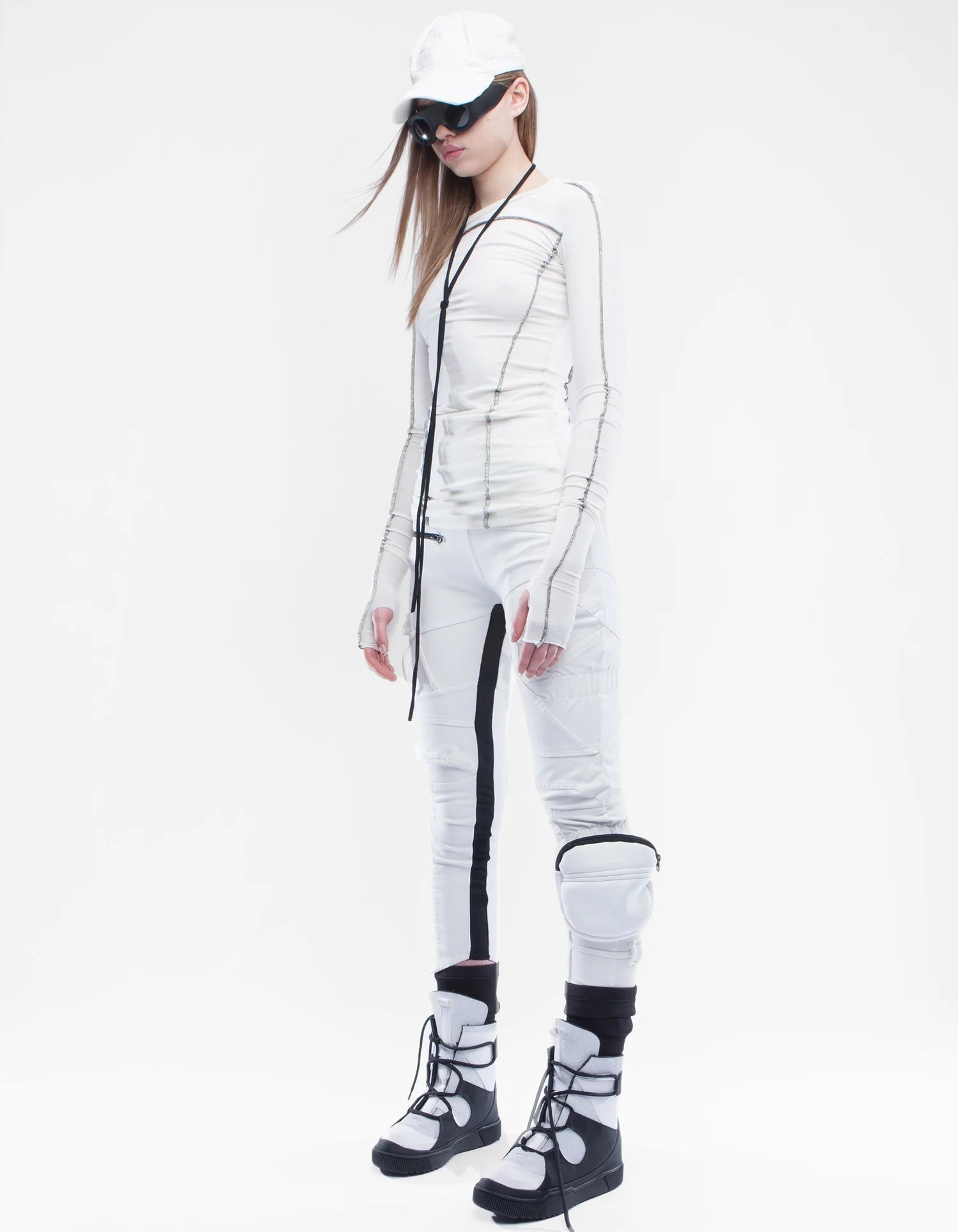 BASIC AHARA LIGHT W
