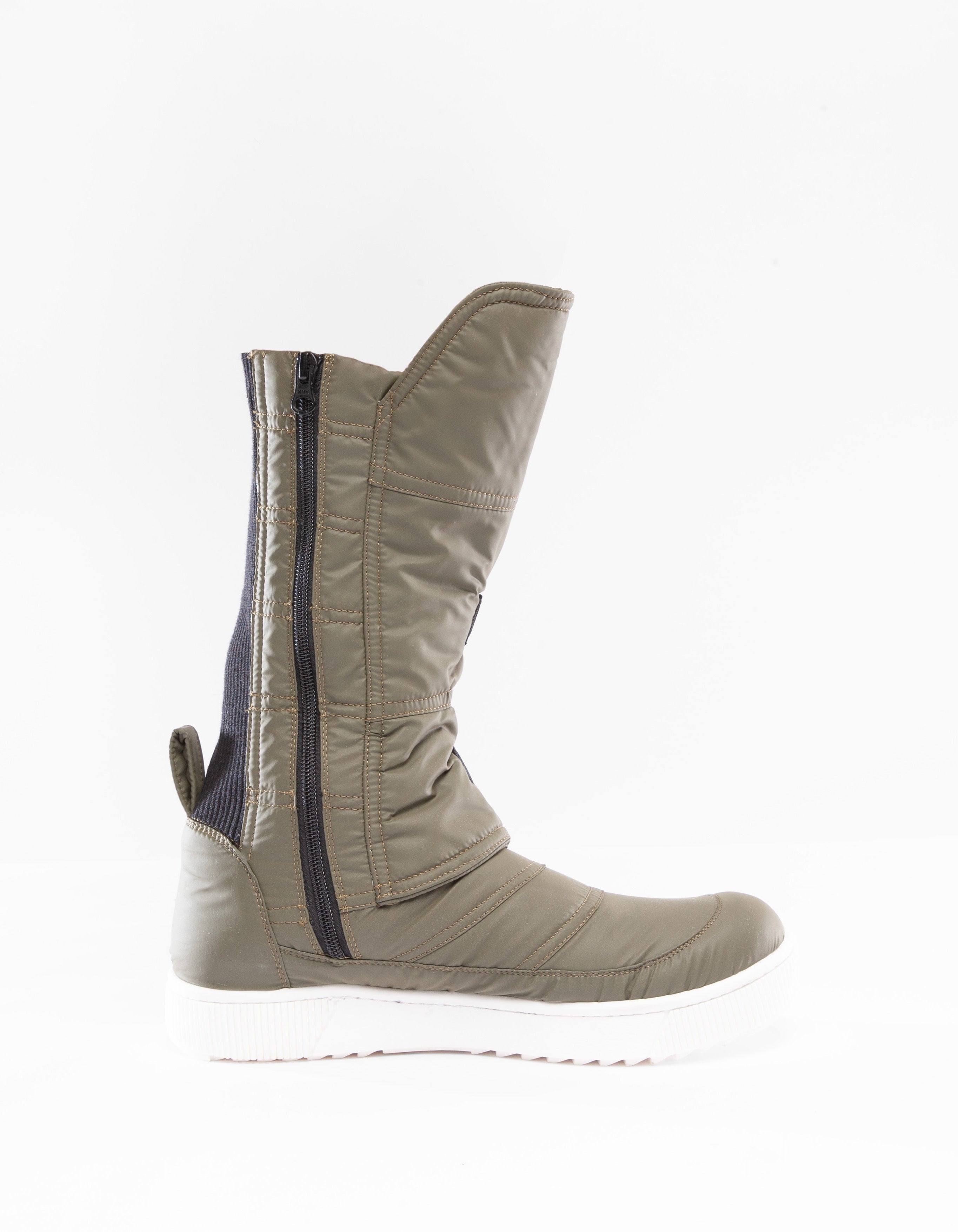 BOOTS ONENESS M